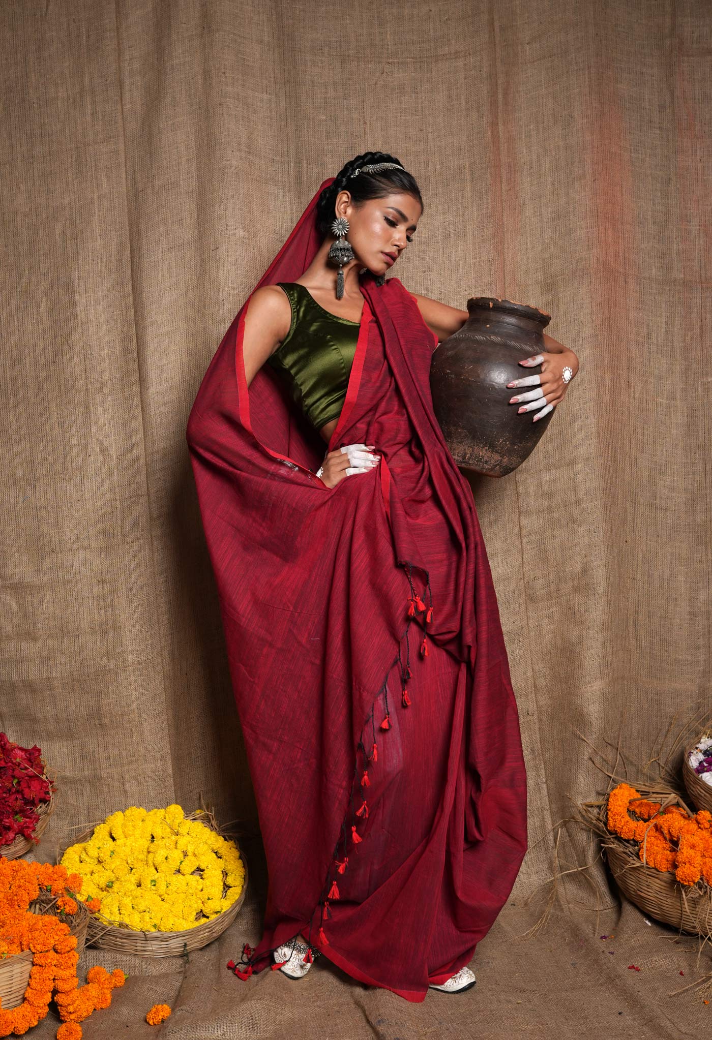 Maroon Pure Plain Cotton Linen Saree With Tassels-UNM72845