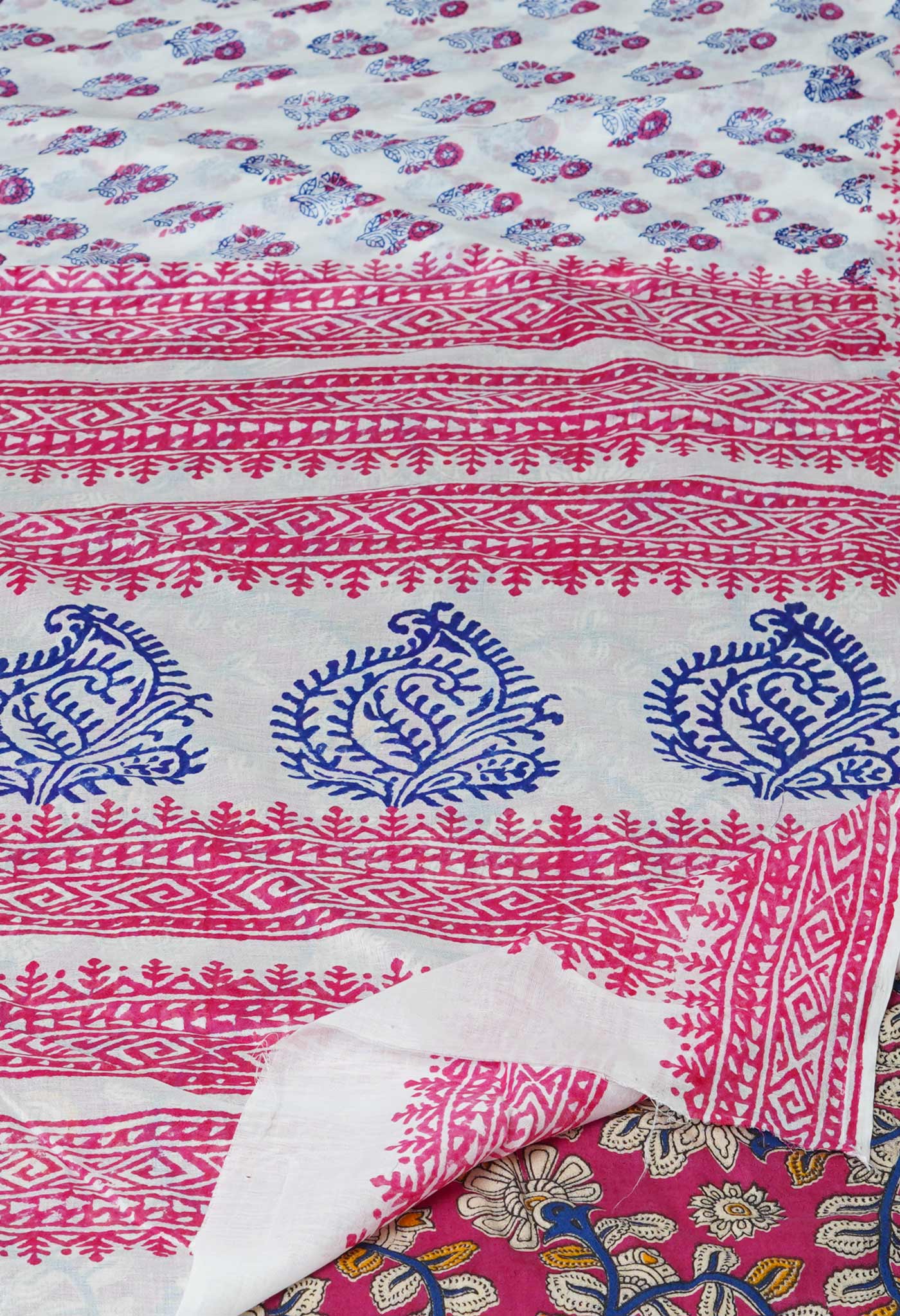 White Pure Block Printed Soft Cotton Saree With Kalamkari Blouse Piece