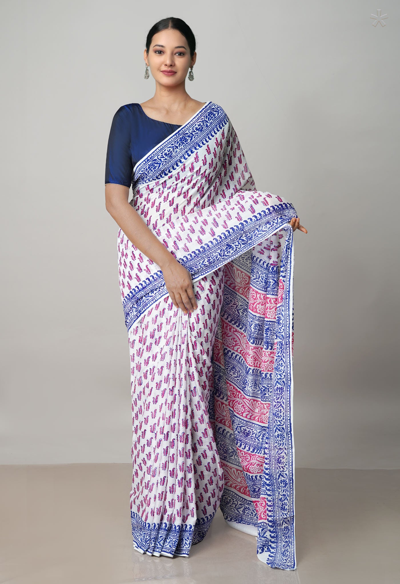 White Pure Block Printed Soft Cotton Saree With Kalamkari Blouse Piece