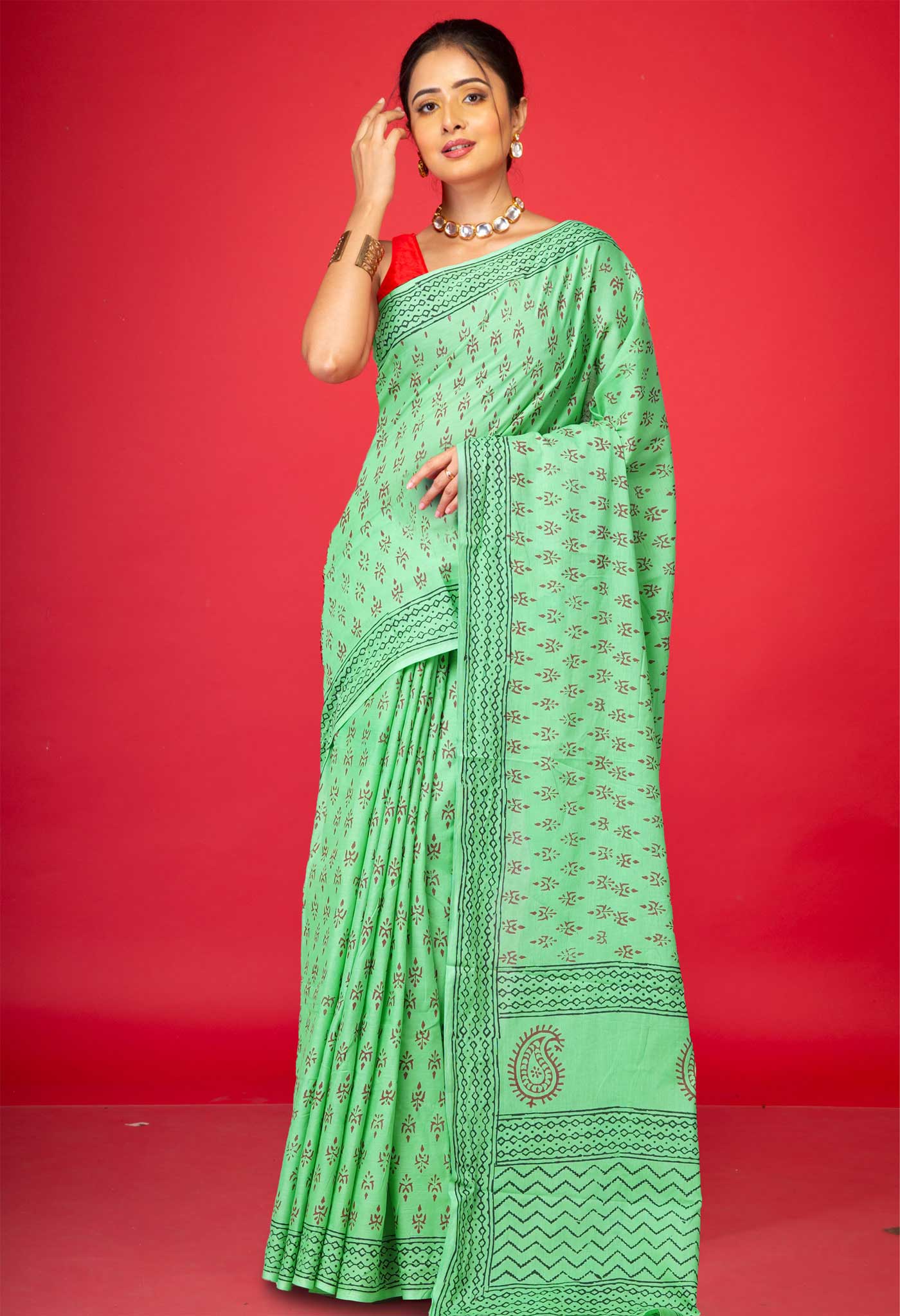 Green Pure  Block Printed Soft Cotton Saree-UNM78472