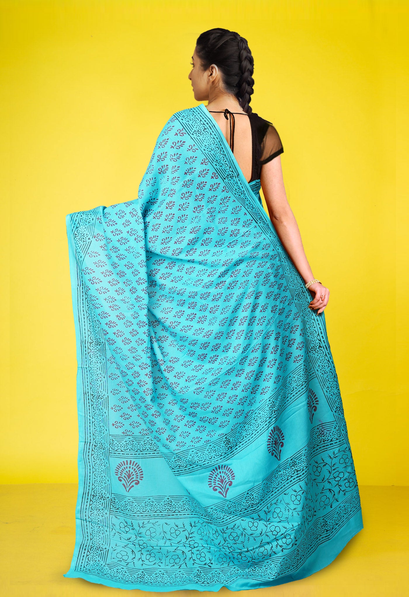 Blue Pure  Block Printed Soft Cotton Saree-UNM78474