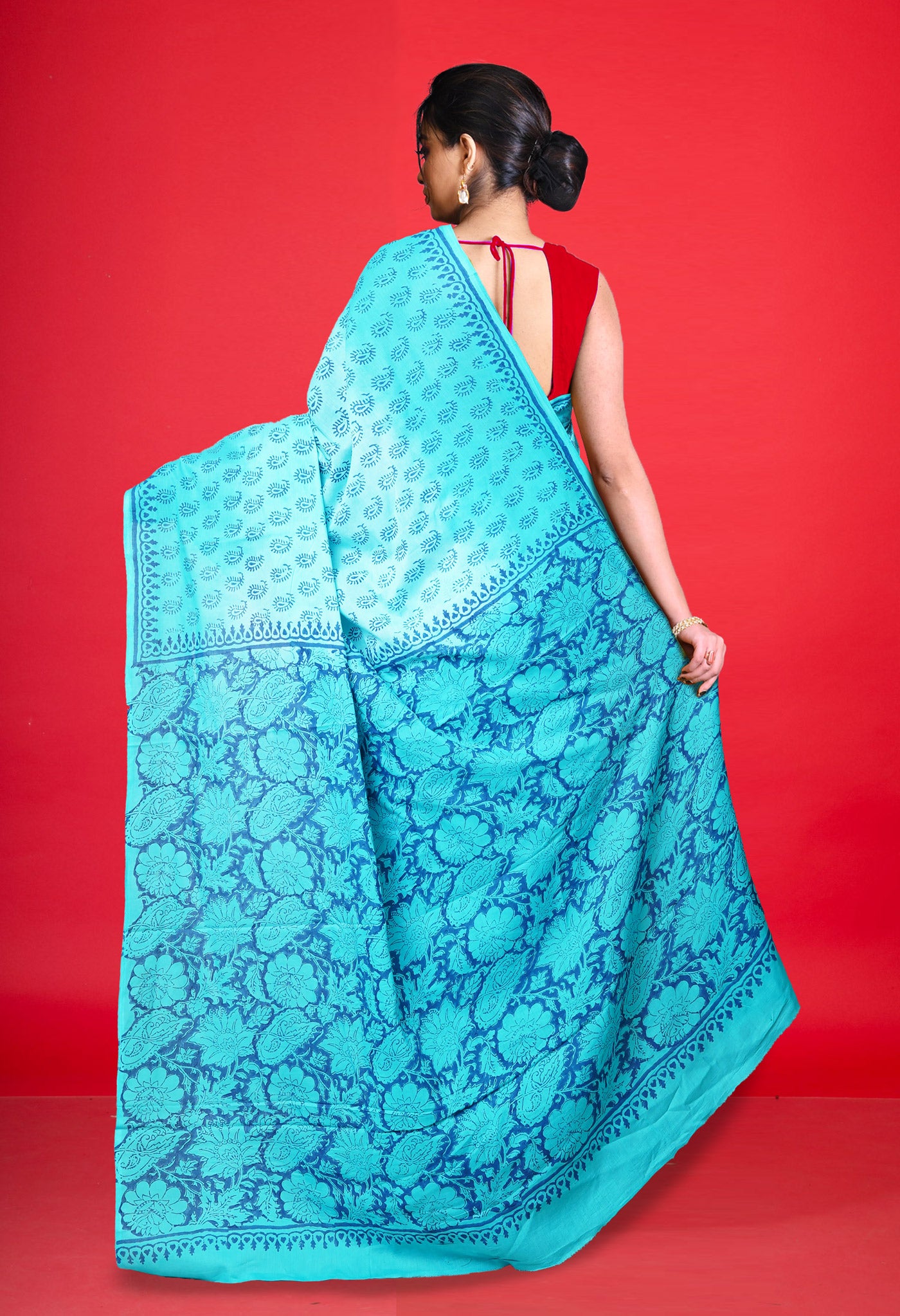 Blue Pure  Block Printed Soft Cotton Saree-UNM78476