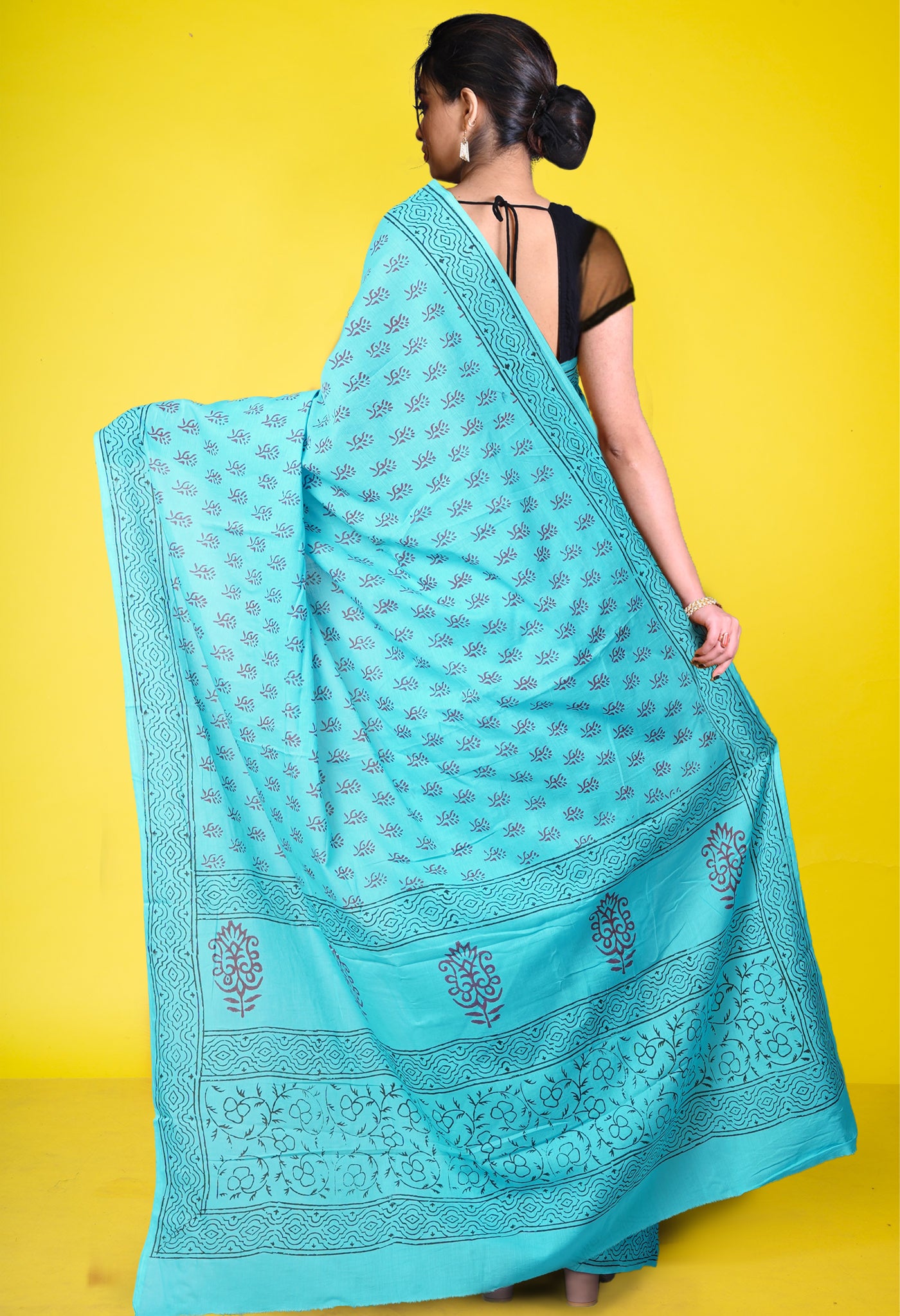 Blue Pure  Block Printed Soft Cotton Saree-UNM78480