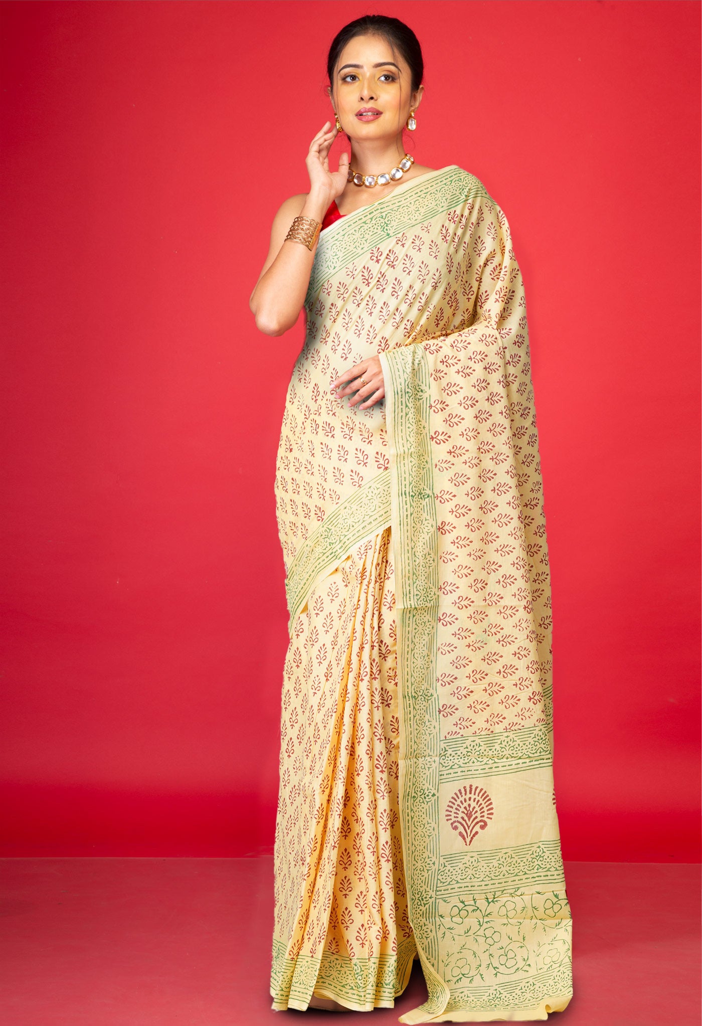 Cream Pure  Block Printed Soft Cotton Saree-UNM78483