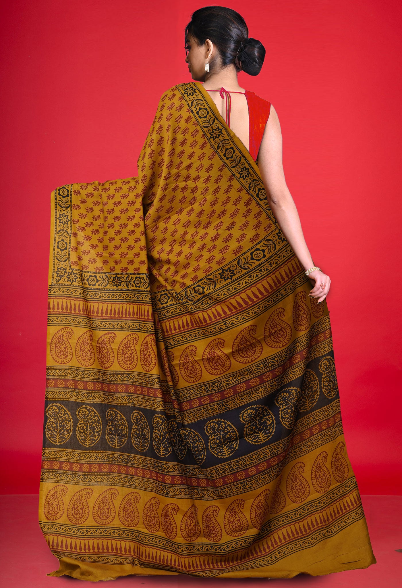 Yellow Pure  Bagh Printed Soft Cotton Saree-UNM78716