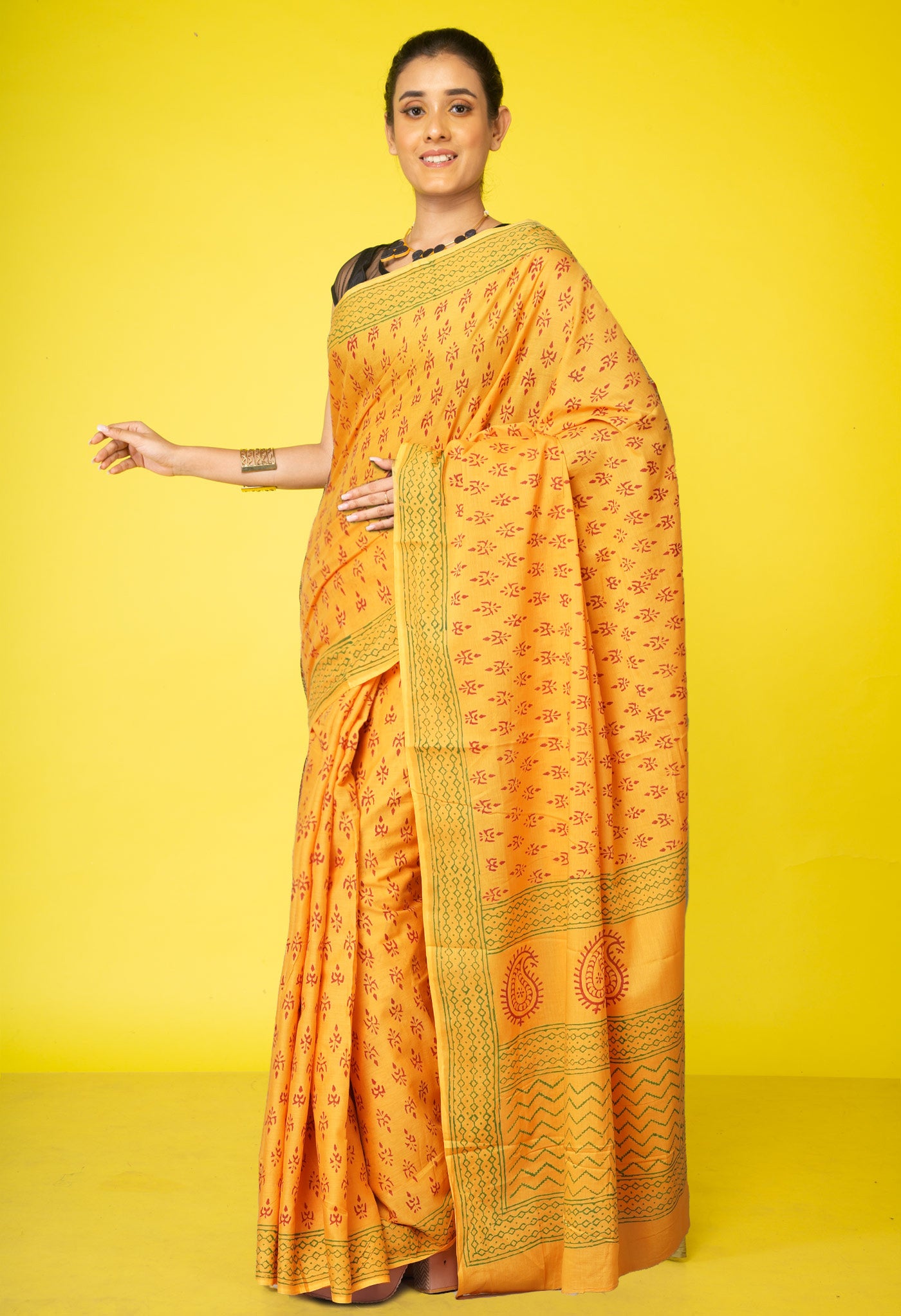 Yellow Pure Block Printed Soft Cotton Saree-UNM78993