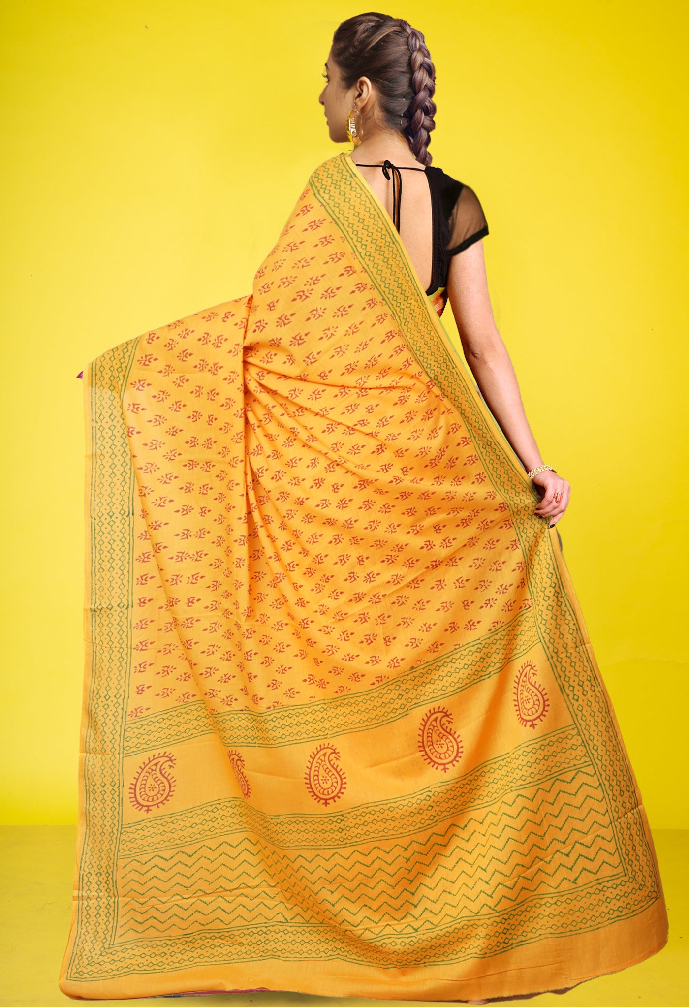 Yellow Pure Block Printed Soft Cotton Saree-UNM78993