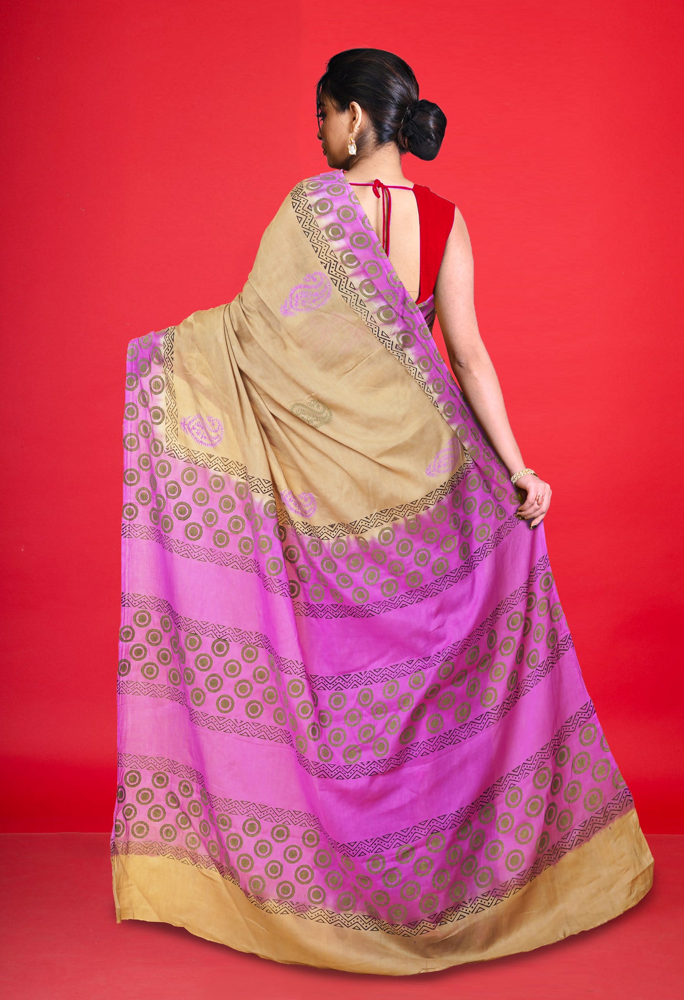 Grey Pure Hand Block Printed Soft Cotton Saree-UNM79266