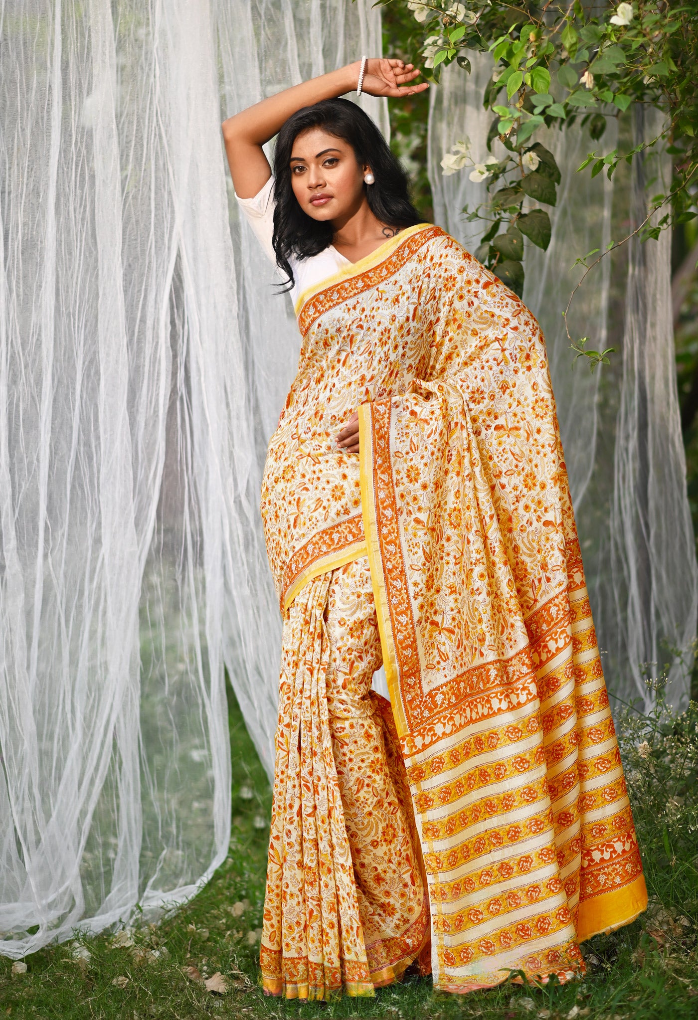 Cream Pure Hand Block Printed Chanderi Sico Saree-UNM79366