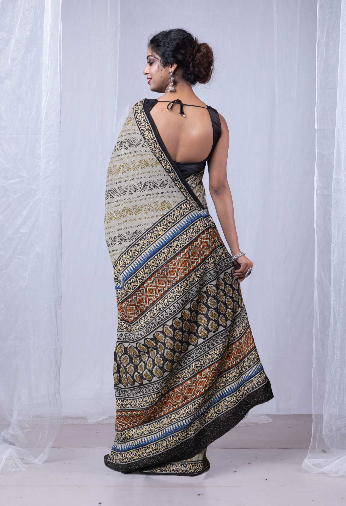 Grey Pure Bagru Printed Soft Cotton Saree-UNM79479