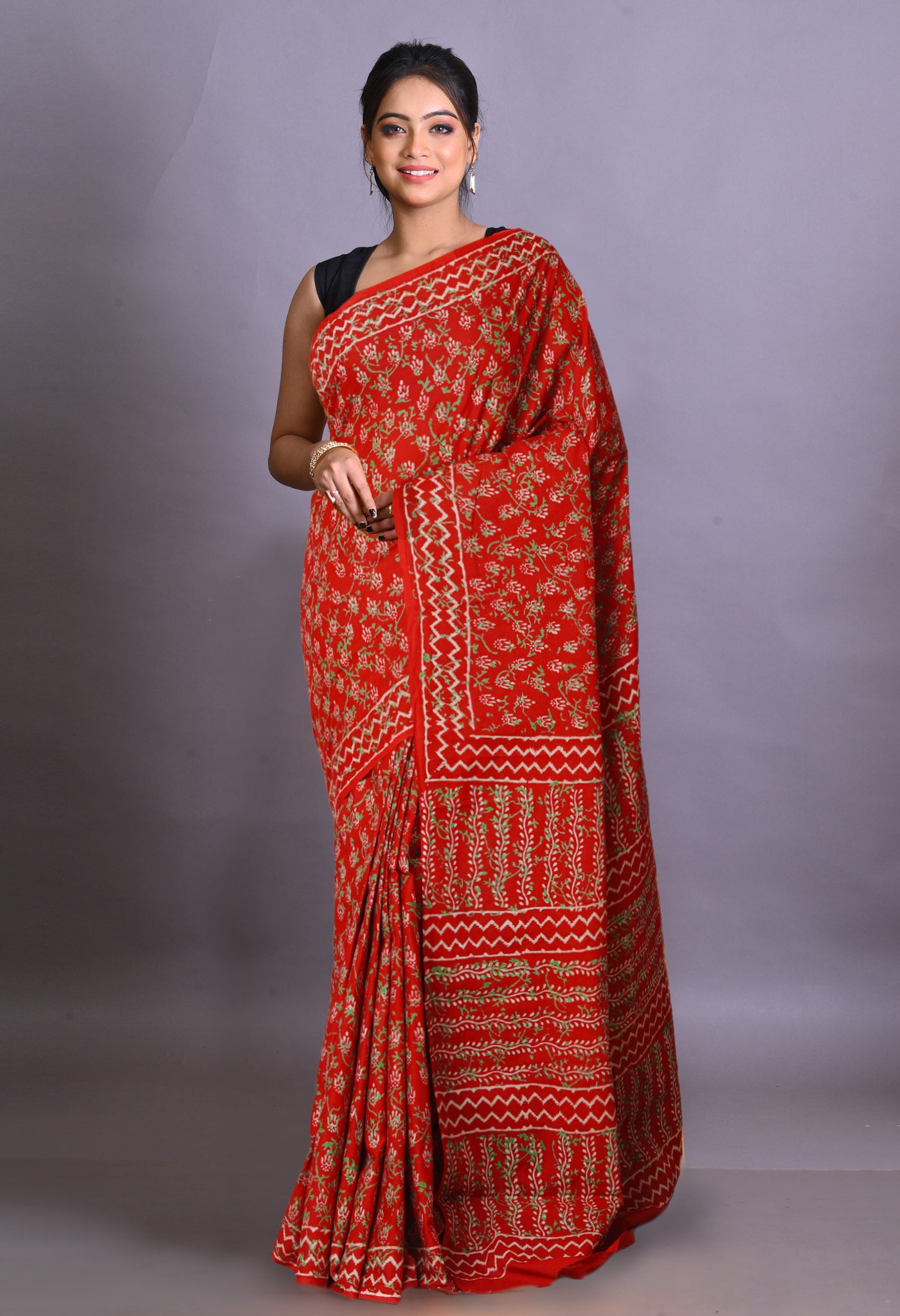 Red Pure Napthol Hand Block Pinted Soft Cotton Saree-UNM79858