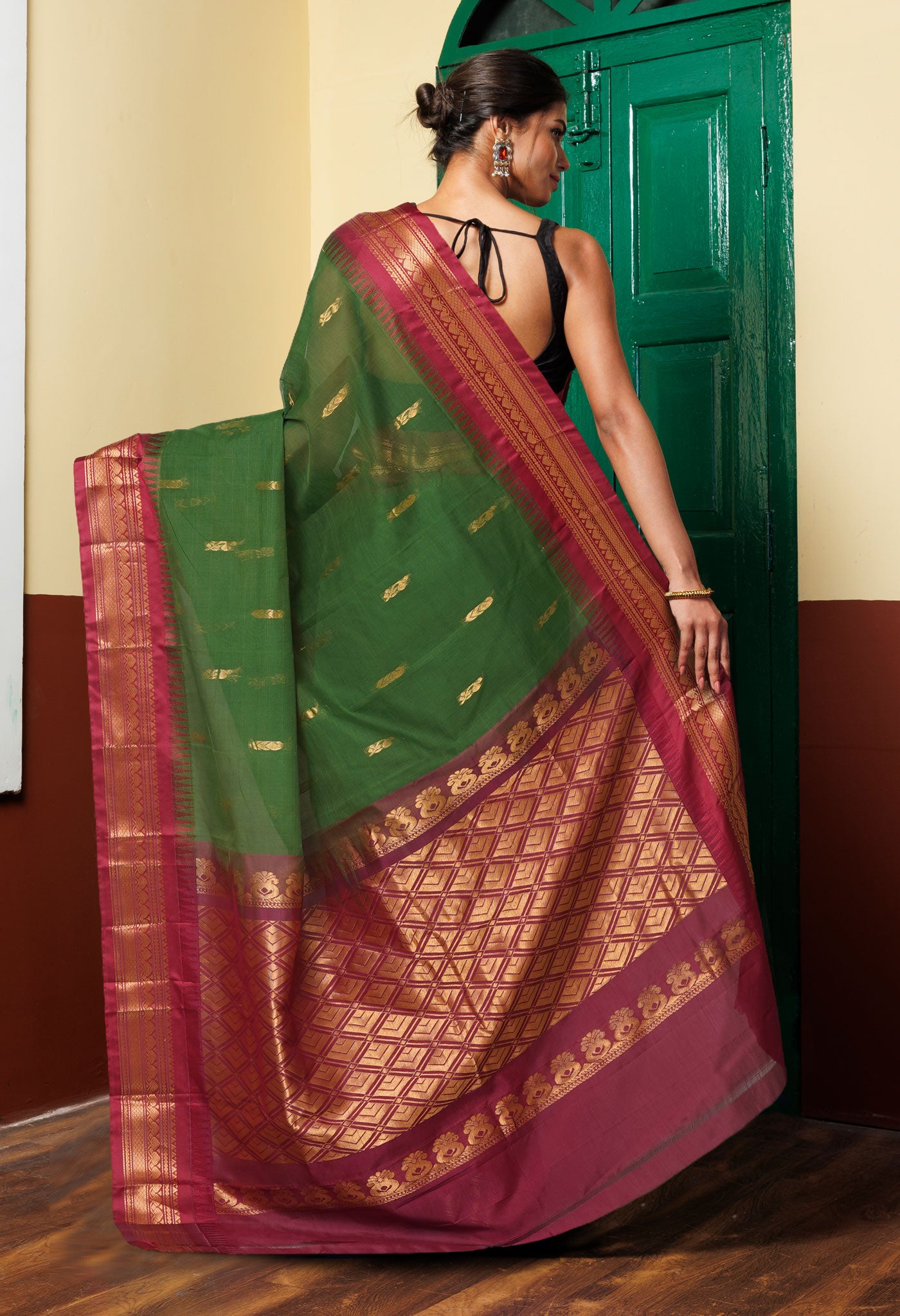 Olive Green-Red Pure Handloom Gadwal Cotton Saree-UNM80589