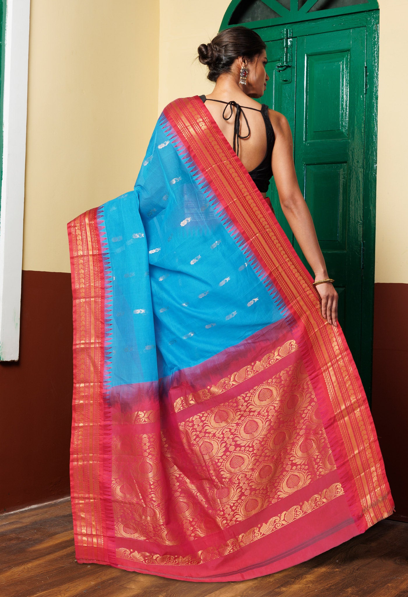 Blue-Red Pure Handloom Gadwal Cotton Saree-UNM80612