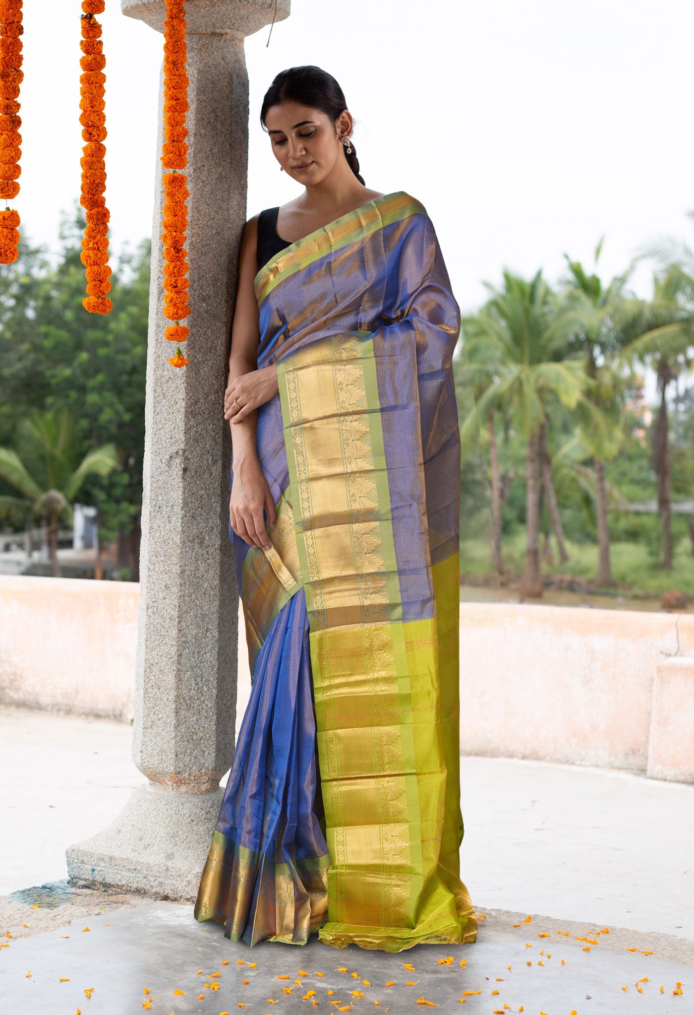 Blue-Green Pure Handloom Gadwal Soft Silk Saree-UNM80742