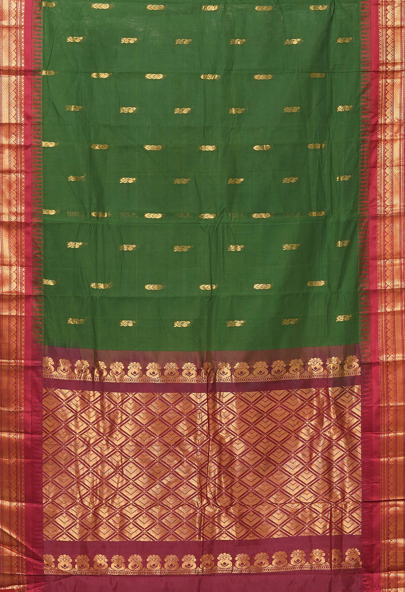 Green-Red Pure Handloom Gadwal Cotton Saree-UNM80780