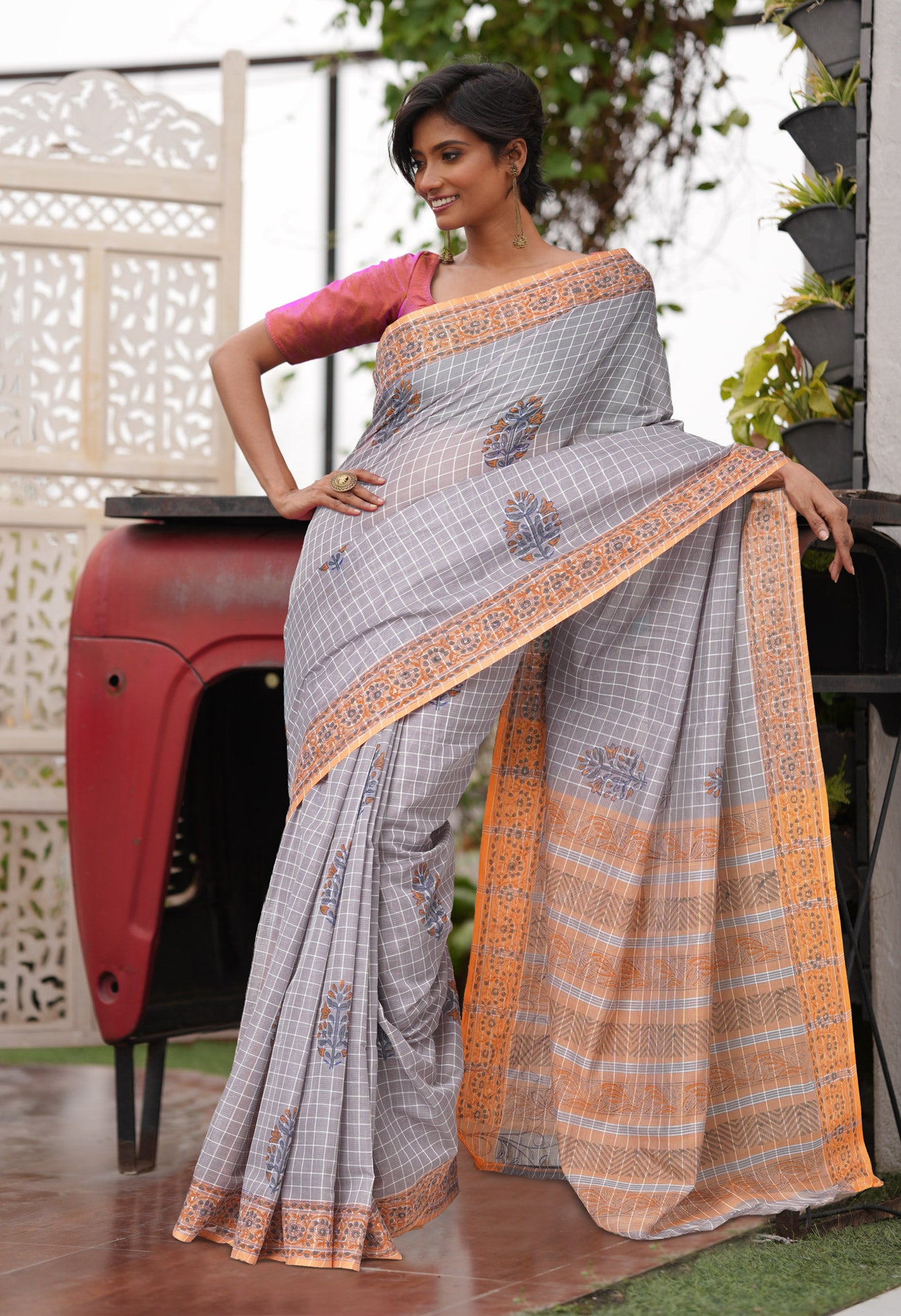 Grey Pure Hand Block Printed Mangalgiri Cotton Saree-UNM81288