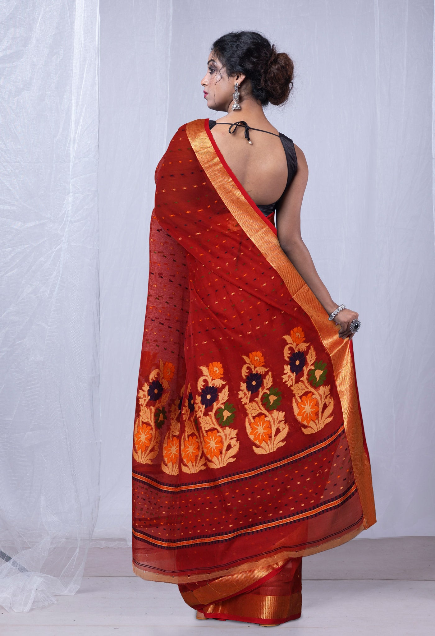 Red Pure Handloom Maheshwari Sico Saree-UNM81598