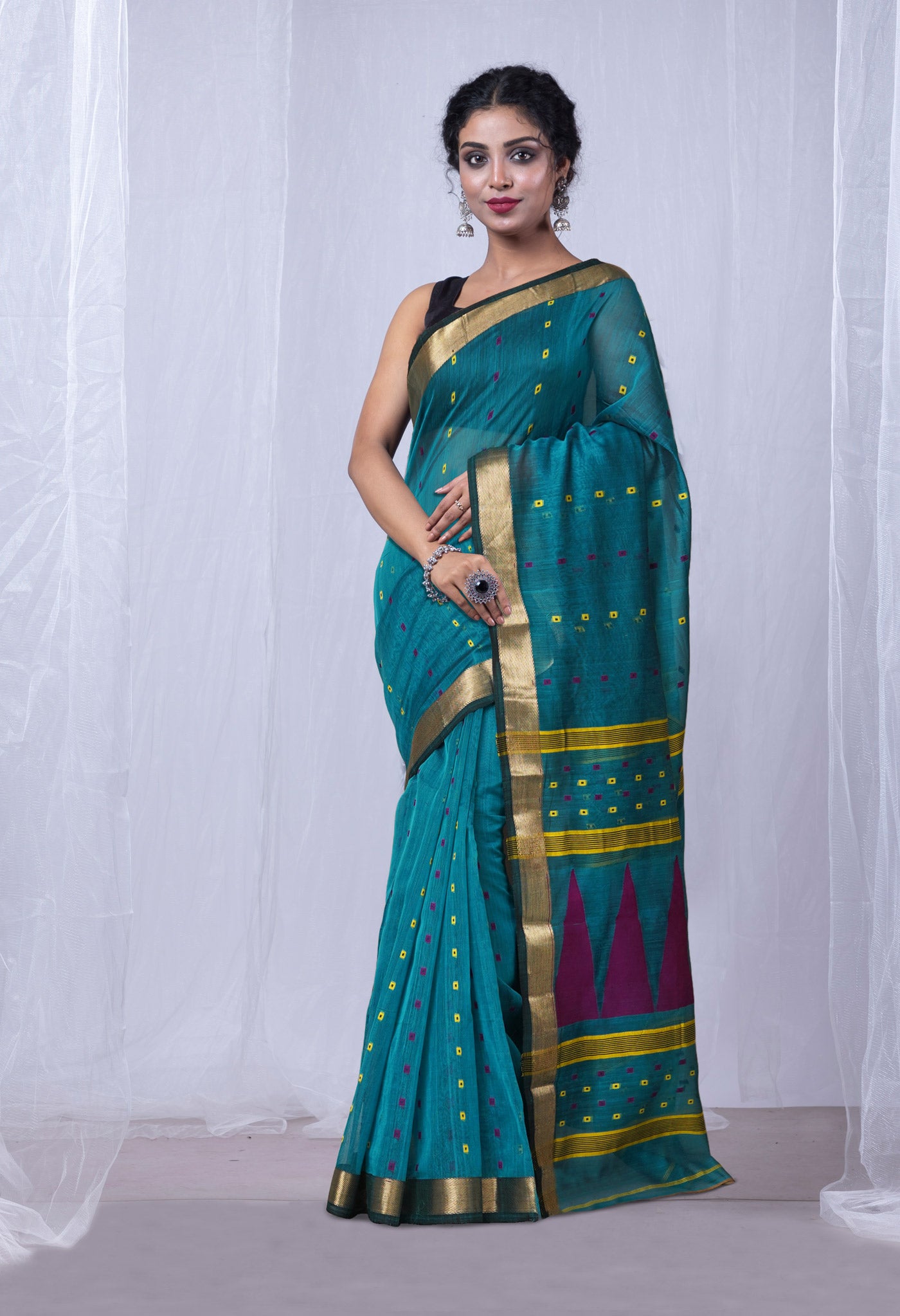 Peacock Blue Pure Handloom Maheshwari Sico Saree-UNM81604