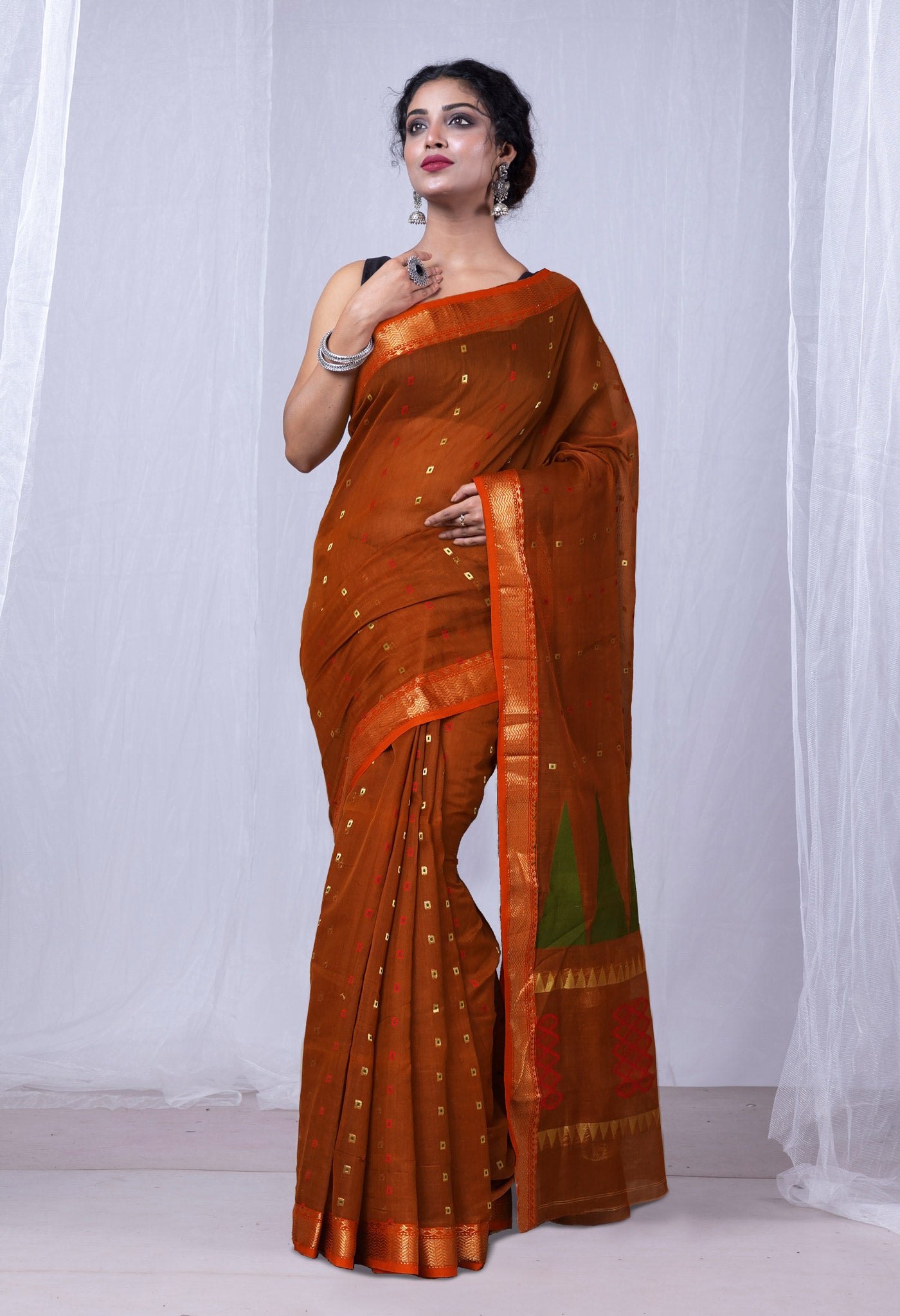 Brown Pure Handloom Maheshwari Sico Saree-UNM81605