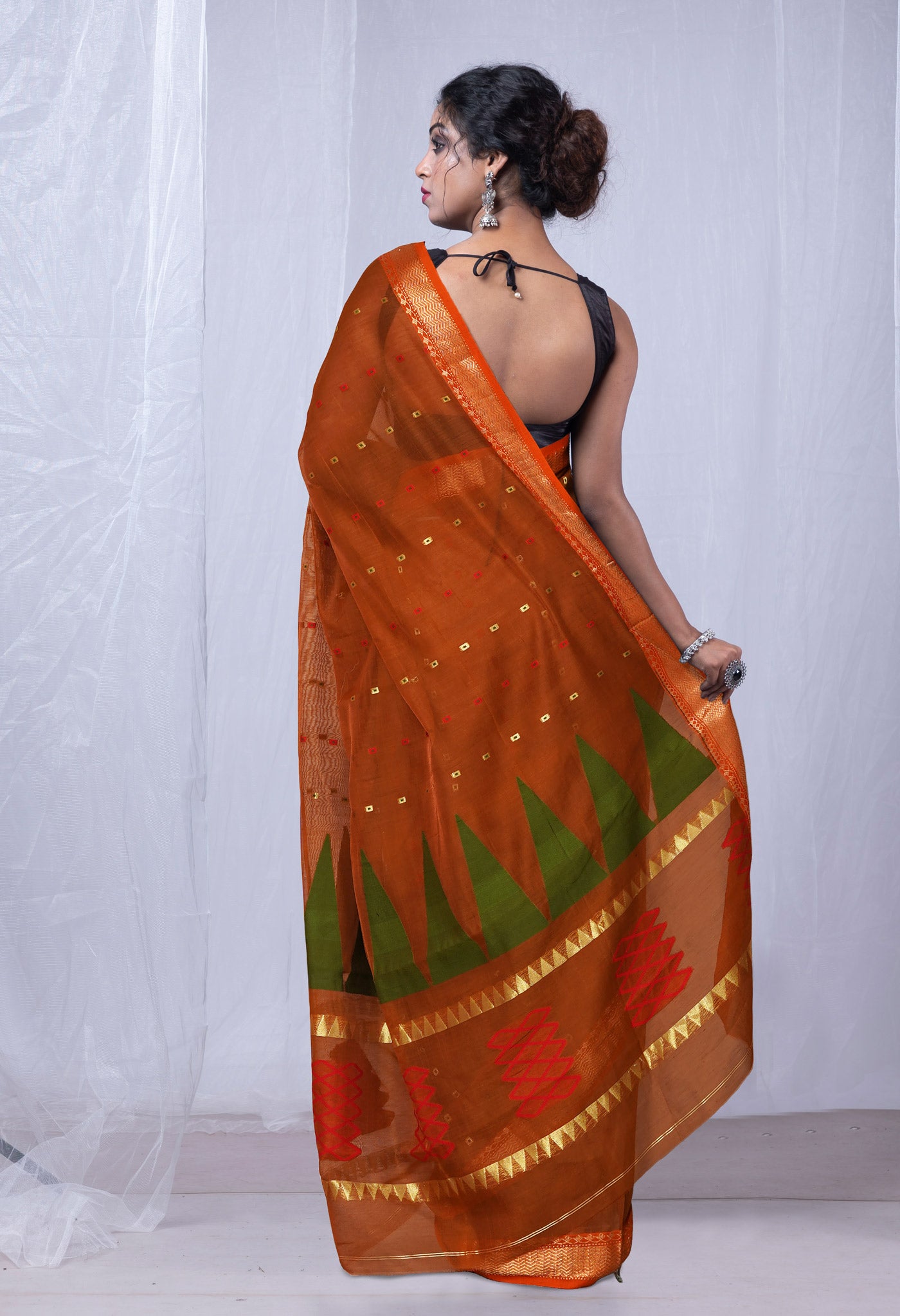 Brown Pure Handloom Maheshwari Sico Saree-UNM81605