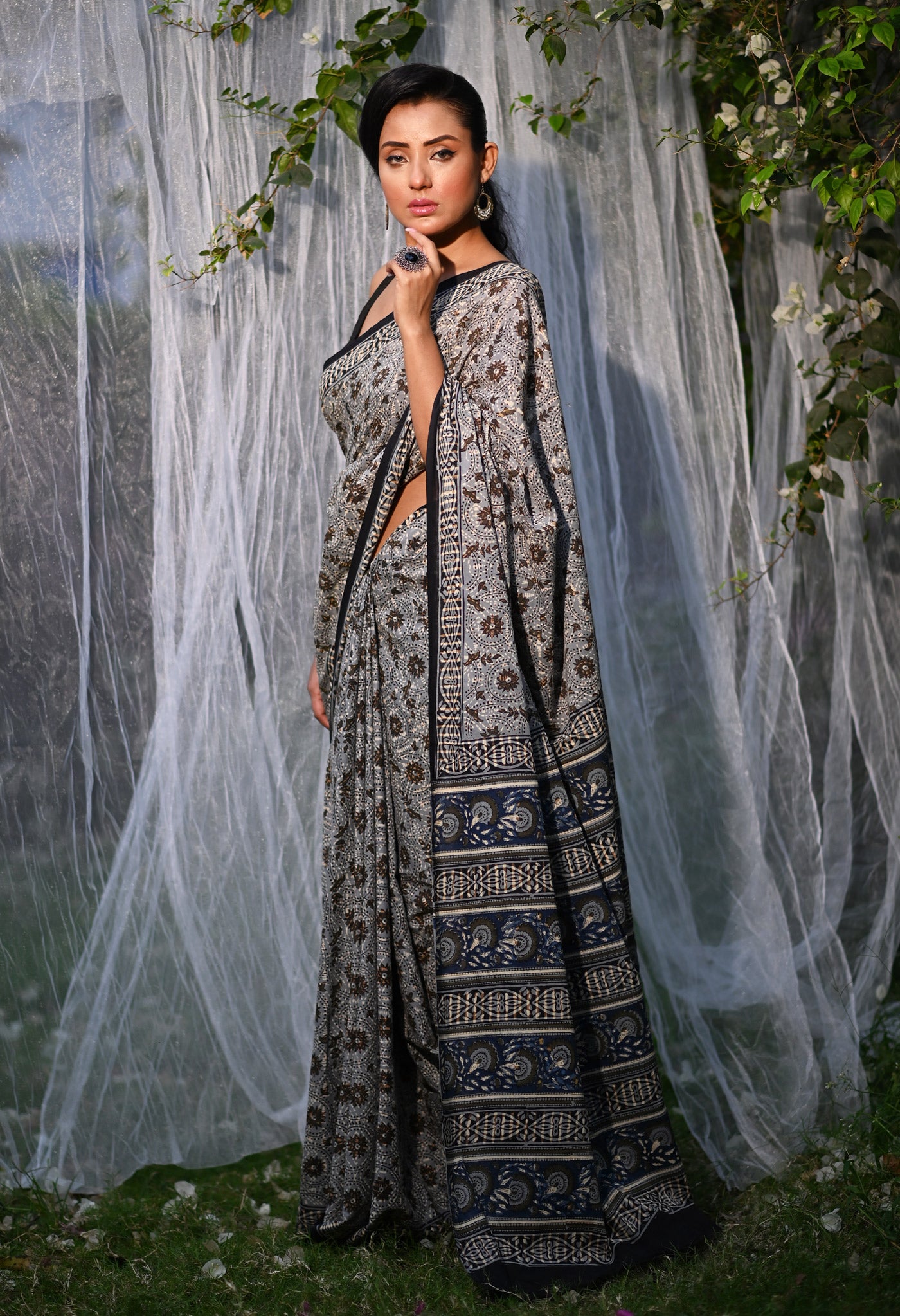 Grey Pure Bagru Printed Soft Cotton Saree-UNM81783