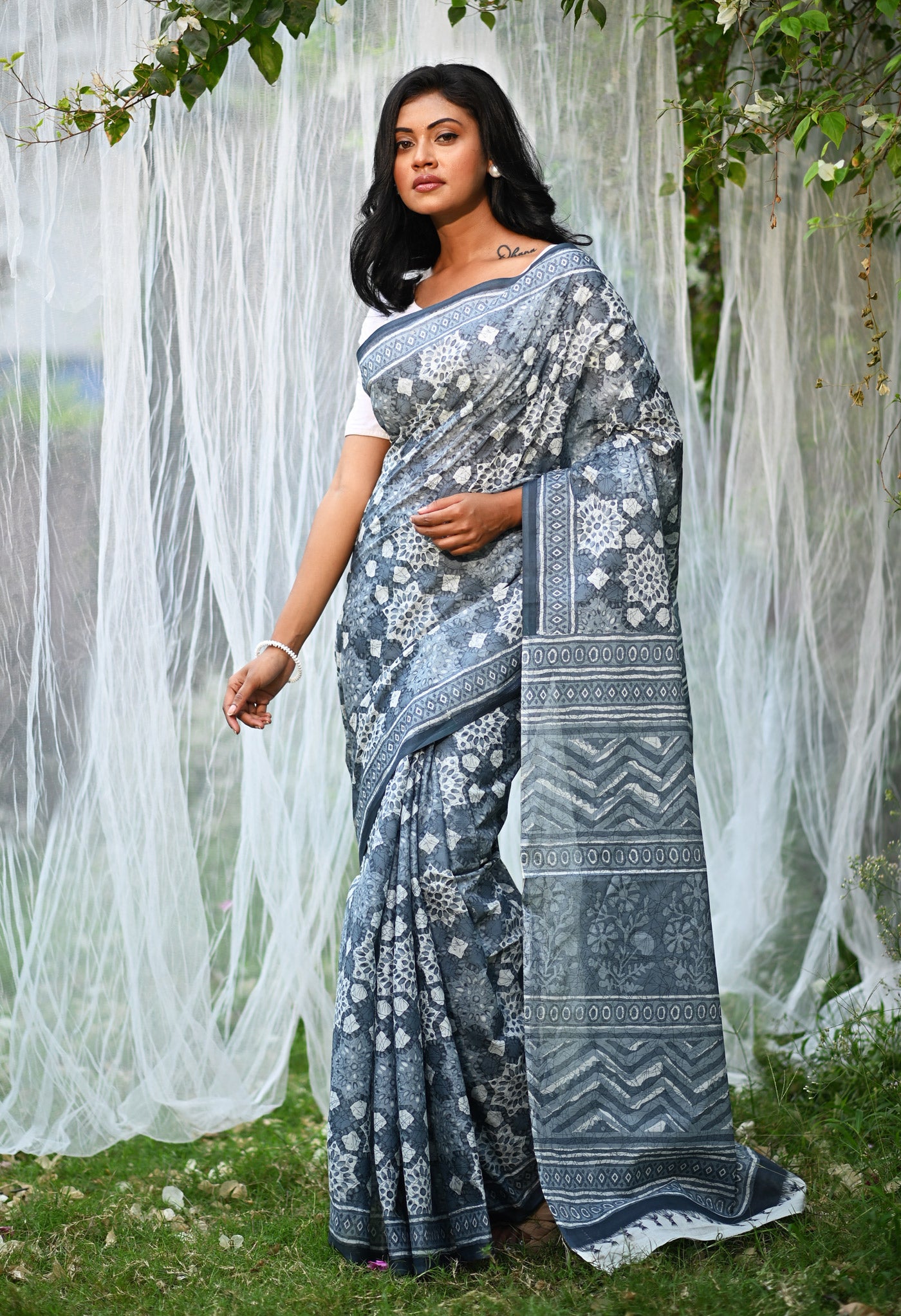 Grey Pure Hand Block Printed Soft Cotton Saree-UNM81784