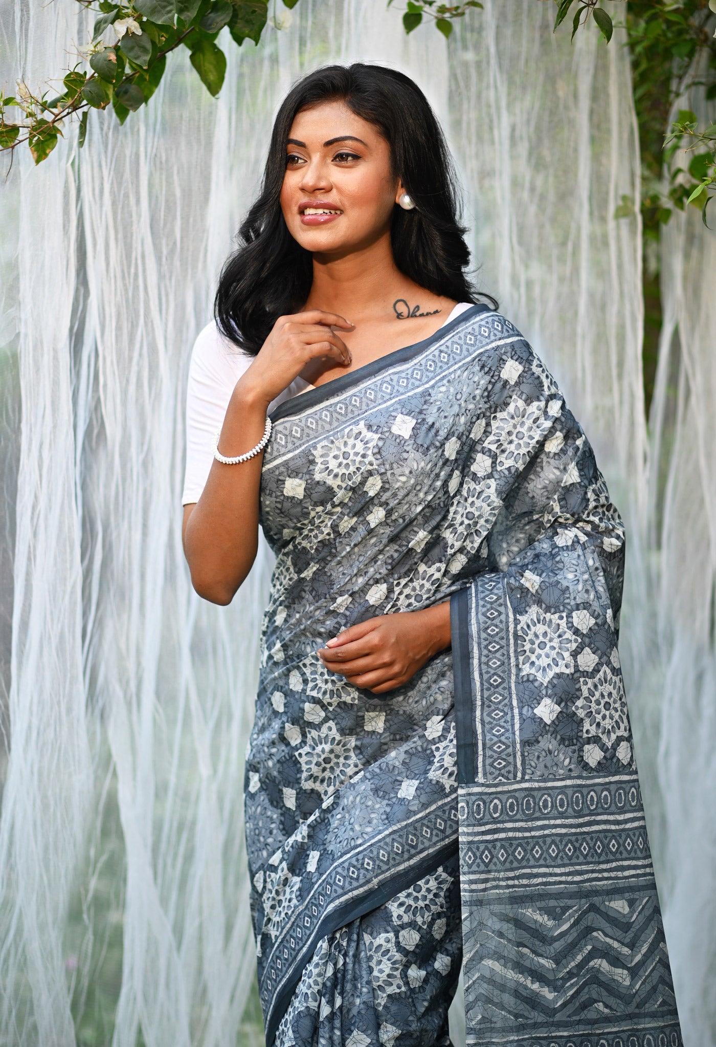 Grey Pure Hand Block Printed Soft Cotton Saree-UNM81784