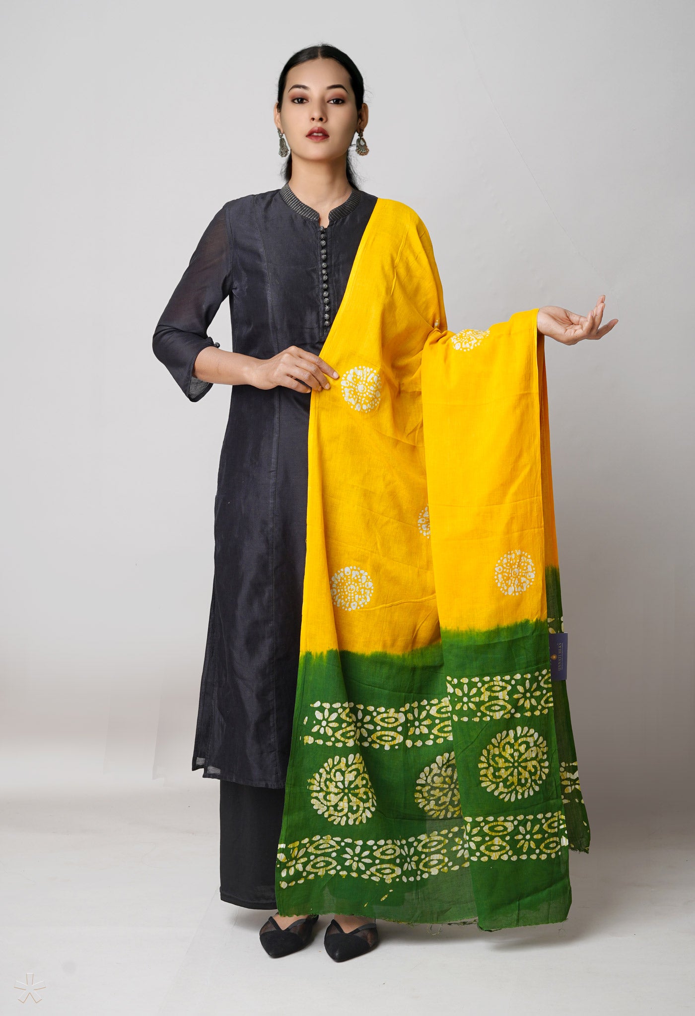 Yellow Pure Hand Batik Printed Soft Cotton Dupatta–UDS5390