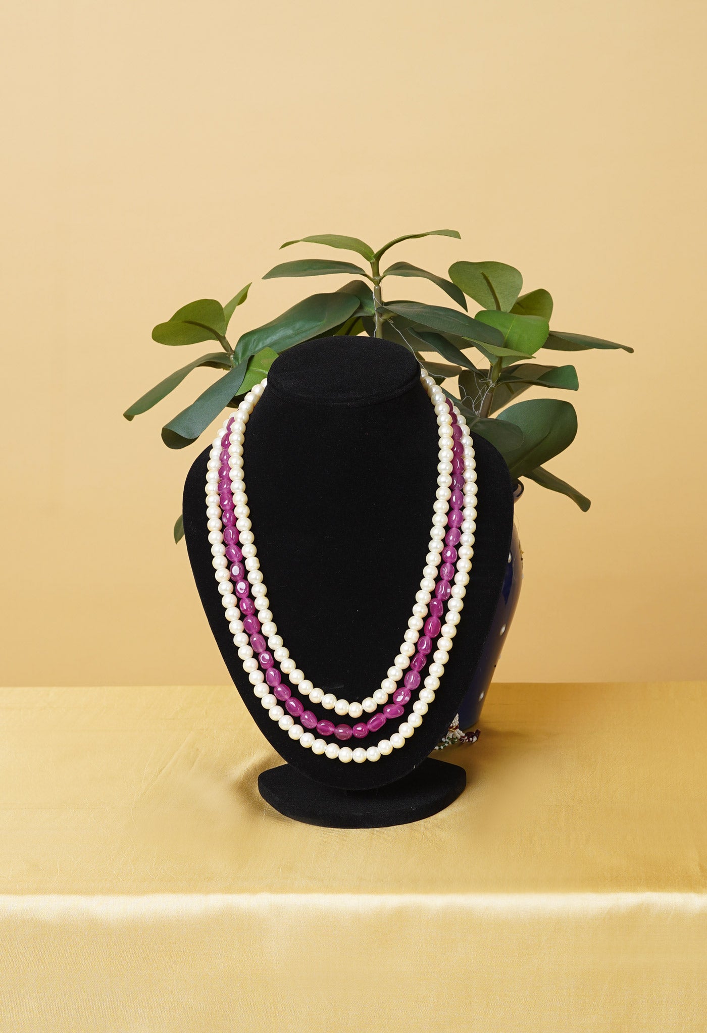 White-Pink Amravati Pearls with Oval Beads Necklace-UJ490