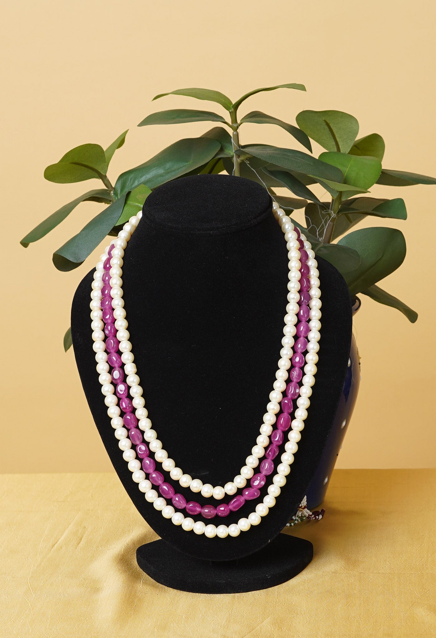 White-Pink Amravati Pearls with Oval Beads Necklace-UJ490