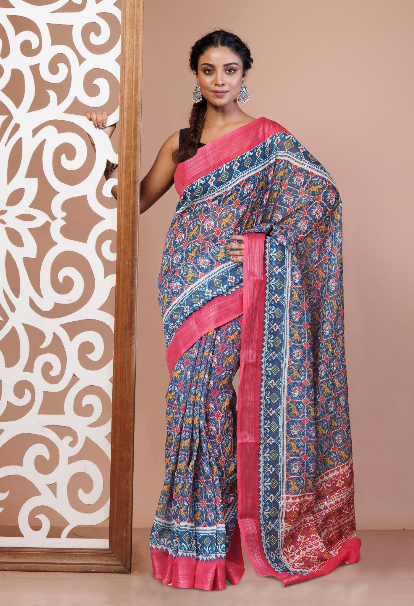 Peacock Blue Digital Printed Linen Saree With Hand Kantha Work-UNM71722