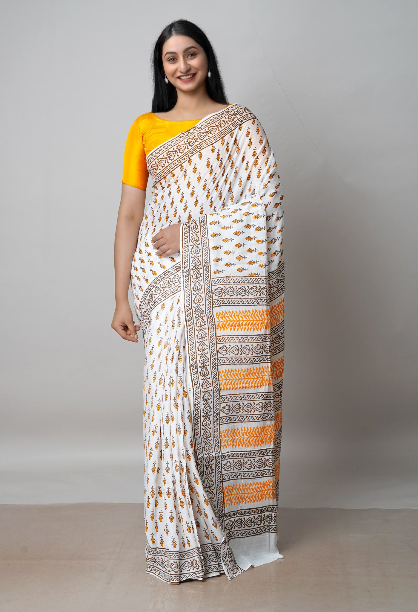 White Pure Block Printed  Superfine Mulmul Cotton Saree With Kalamkari Blouse Piece-UNM72924