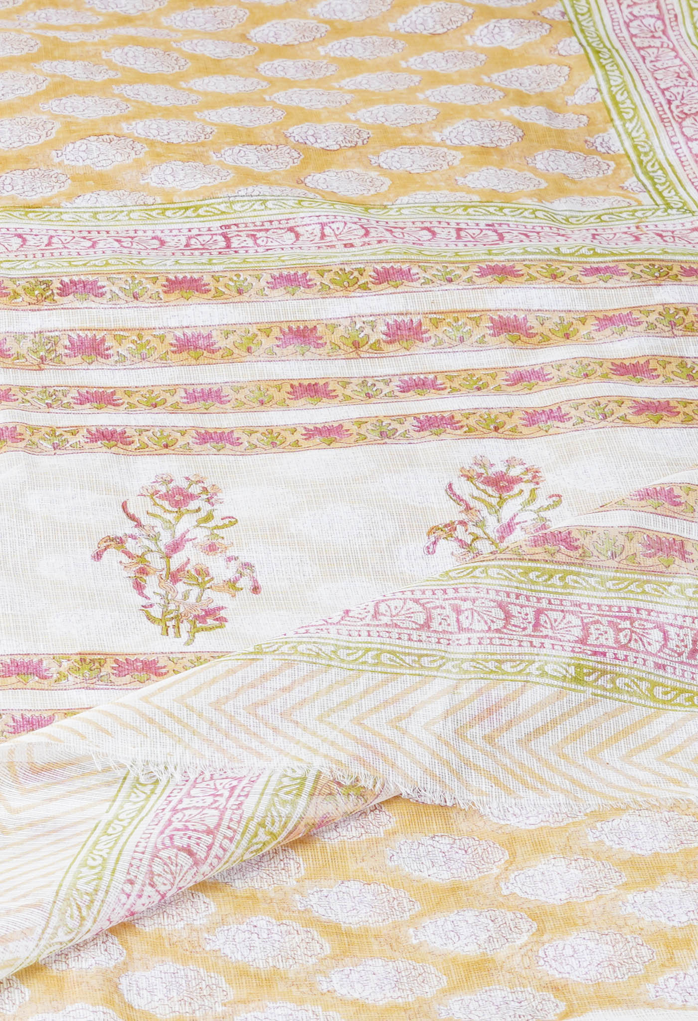 Cream Pure Block Printed Kota Cotton Saree With Cotton Blouse Piece-UNM73297