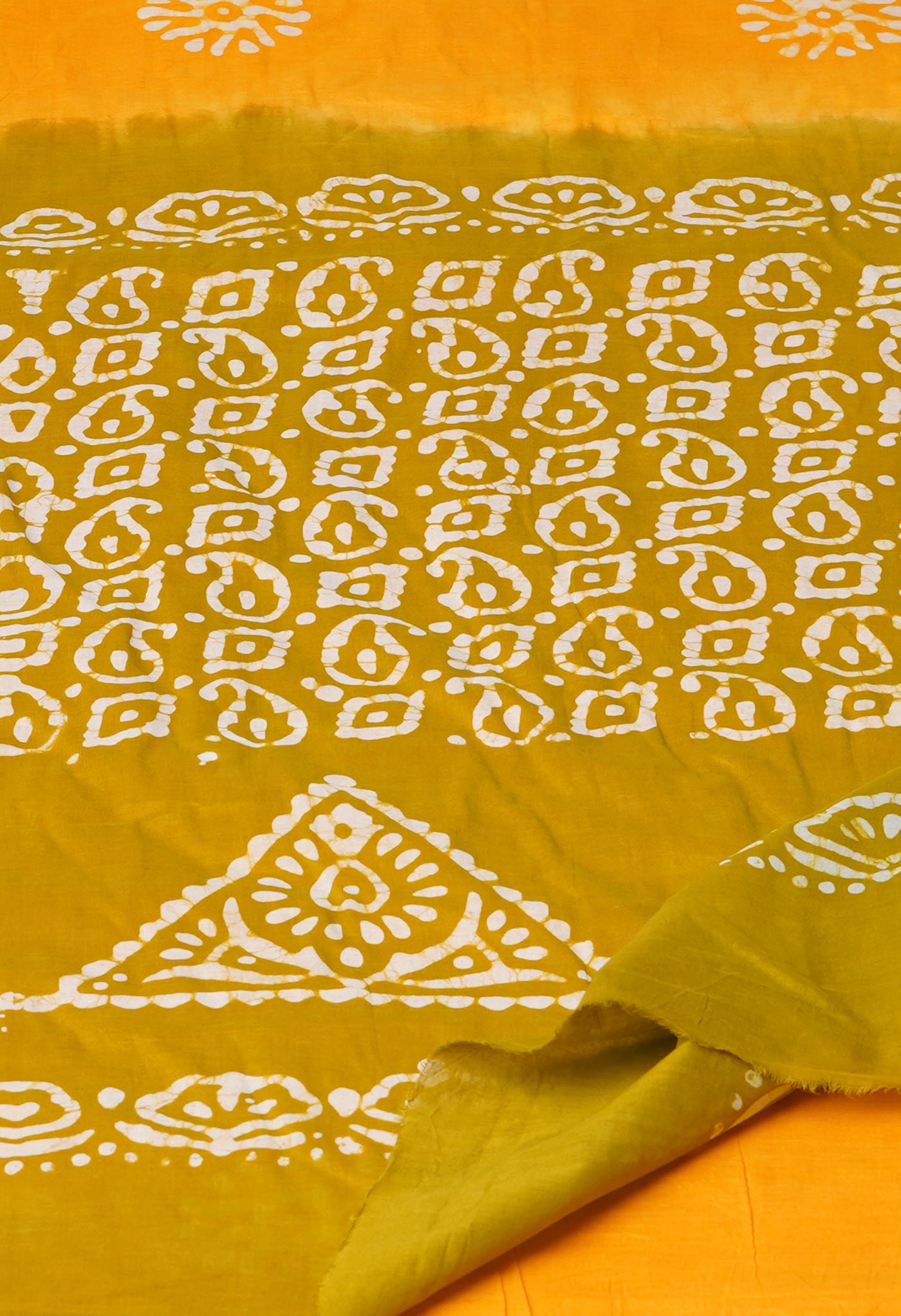 Yellow Pure Hand Batik Printed Cotton Saree-UNM73410