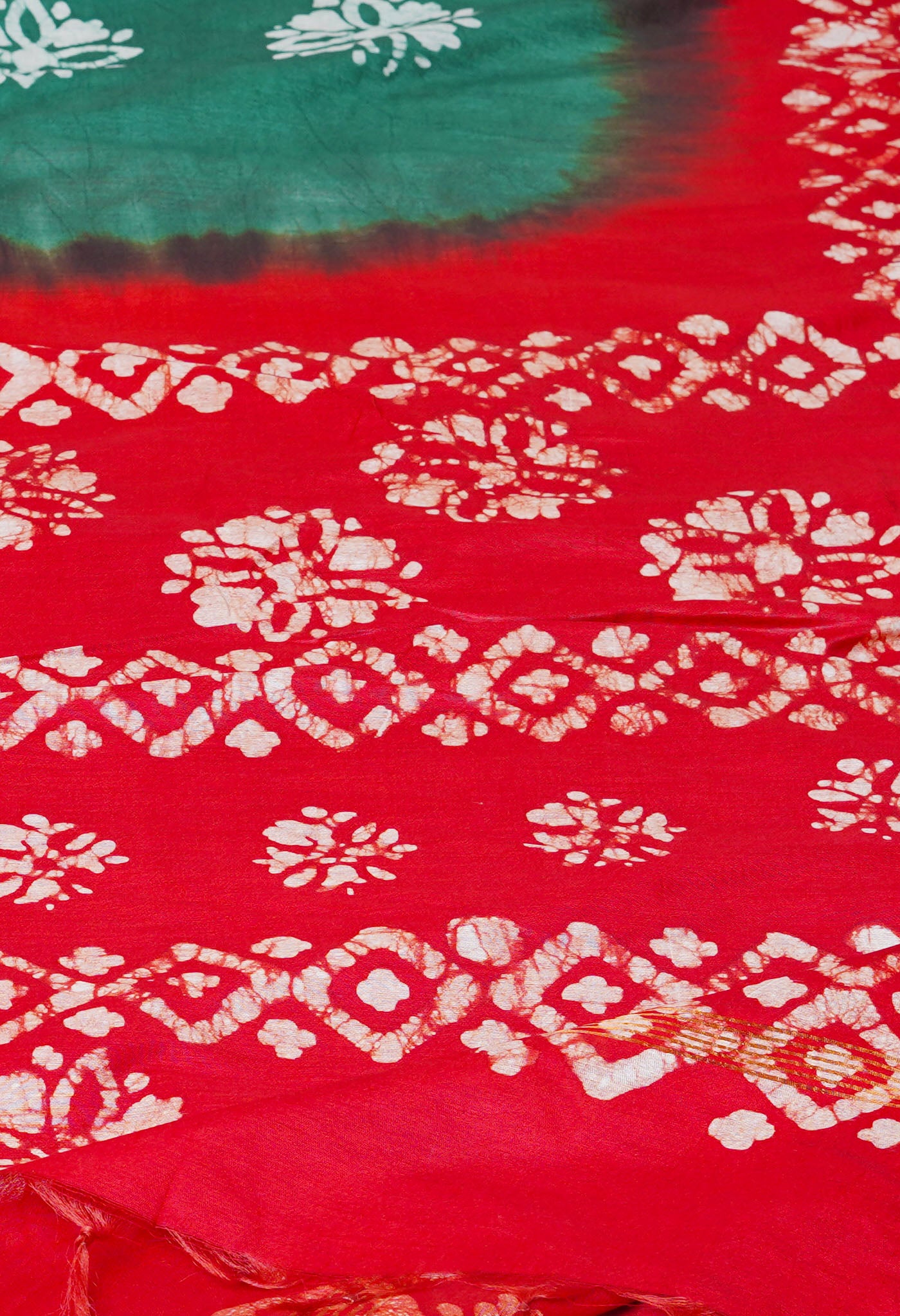 Green-Red Pure  Batik Printed Chanderi Sico Saree-UNM73554