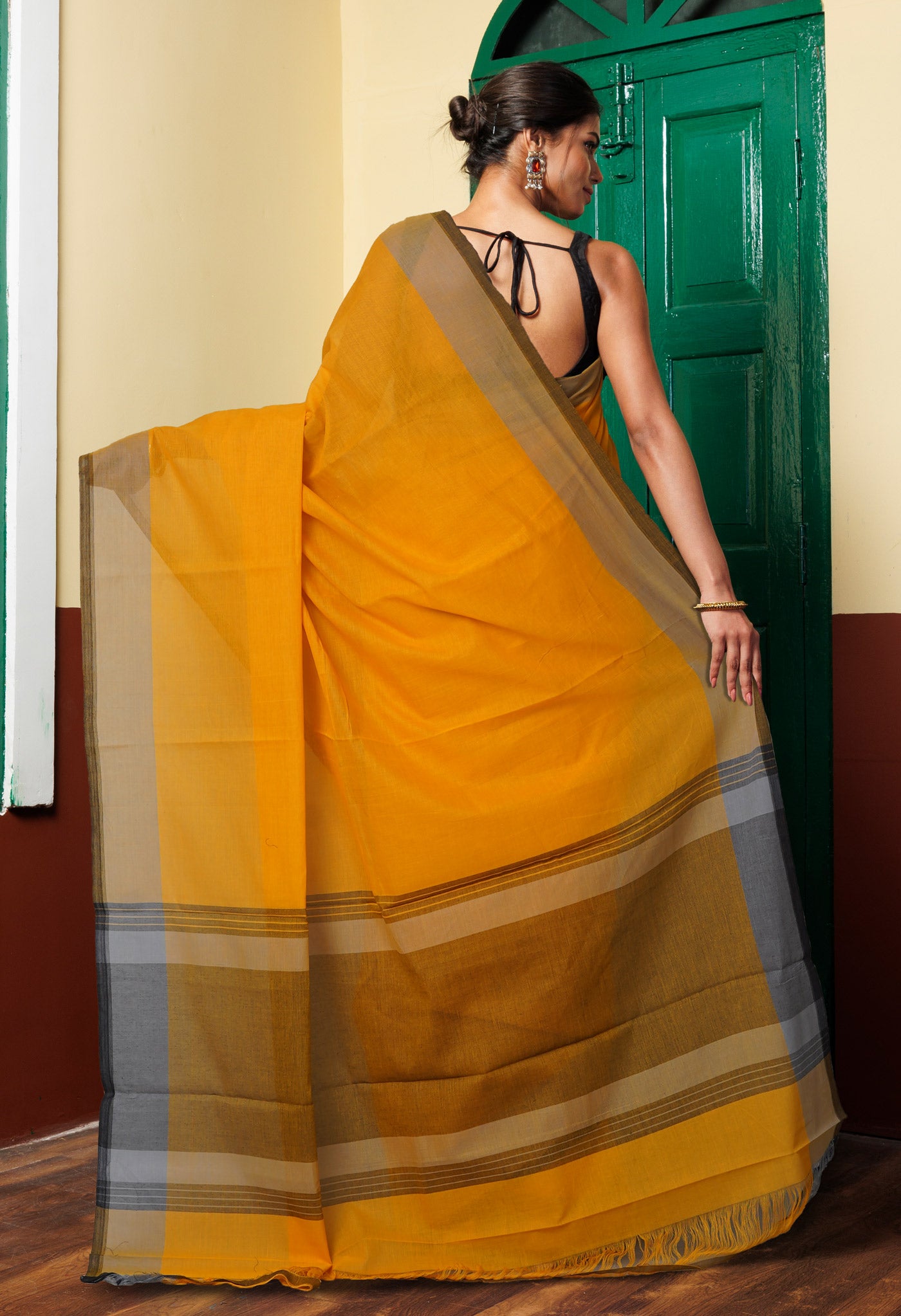 Yellow Pure Plain Mangalagiri Cotton Saree-UNM73617