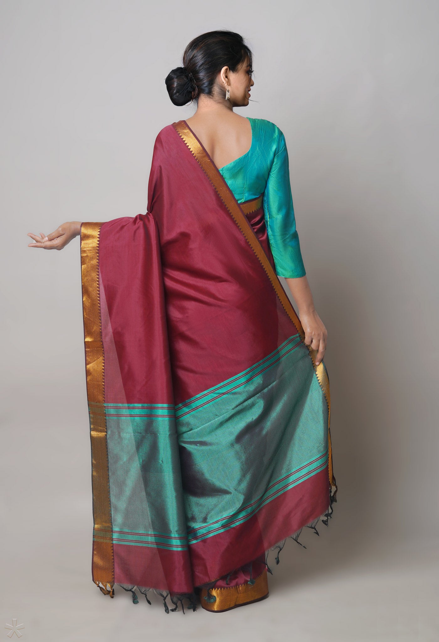 Maroon  Plain Mangalagiri Soft Silk Saree-UNM73641