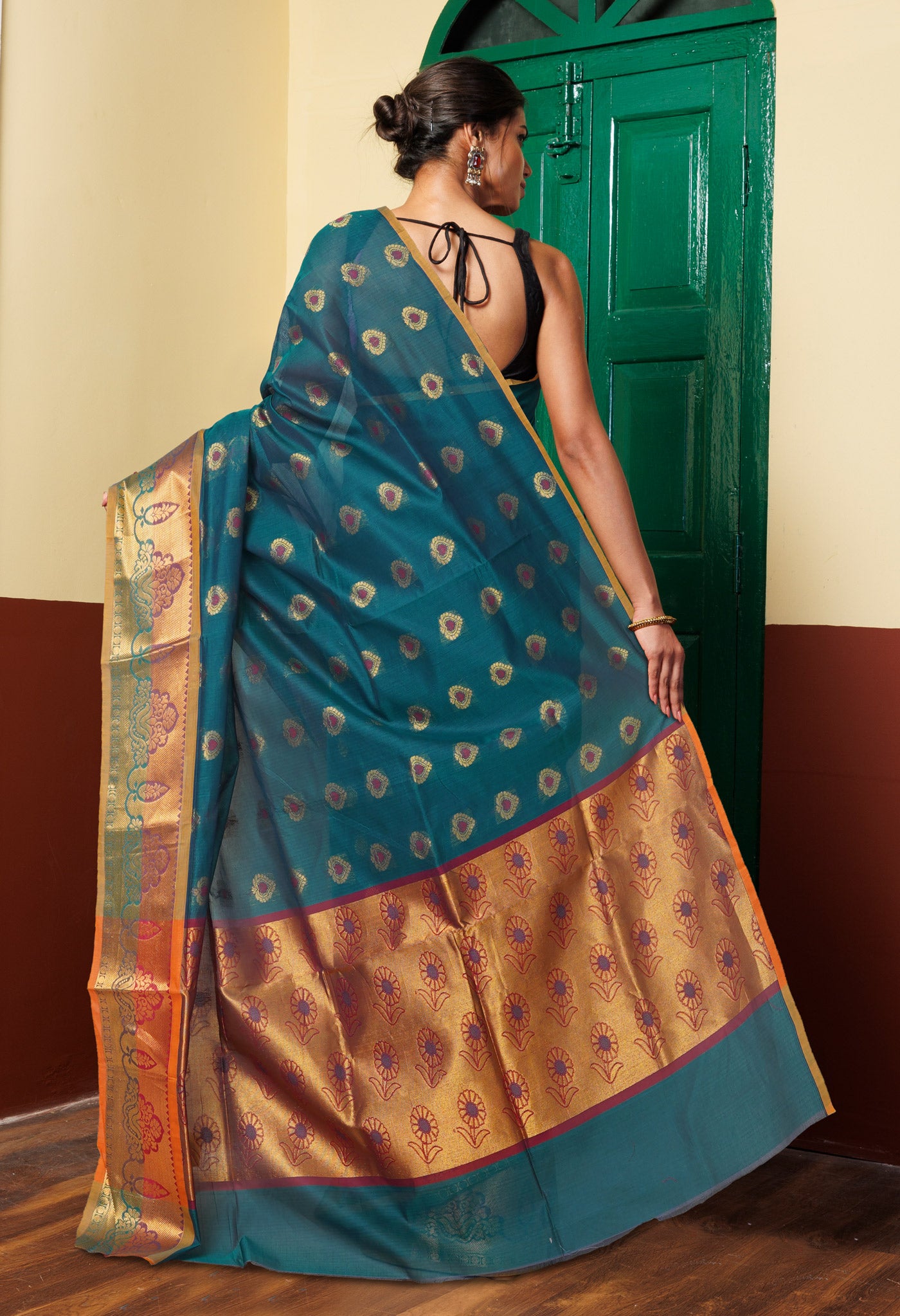 Green Pure Handloom Meena Mercerized Gadwal Cotton Saree-UNM74115