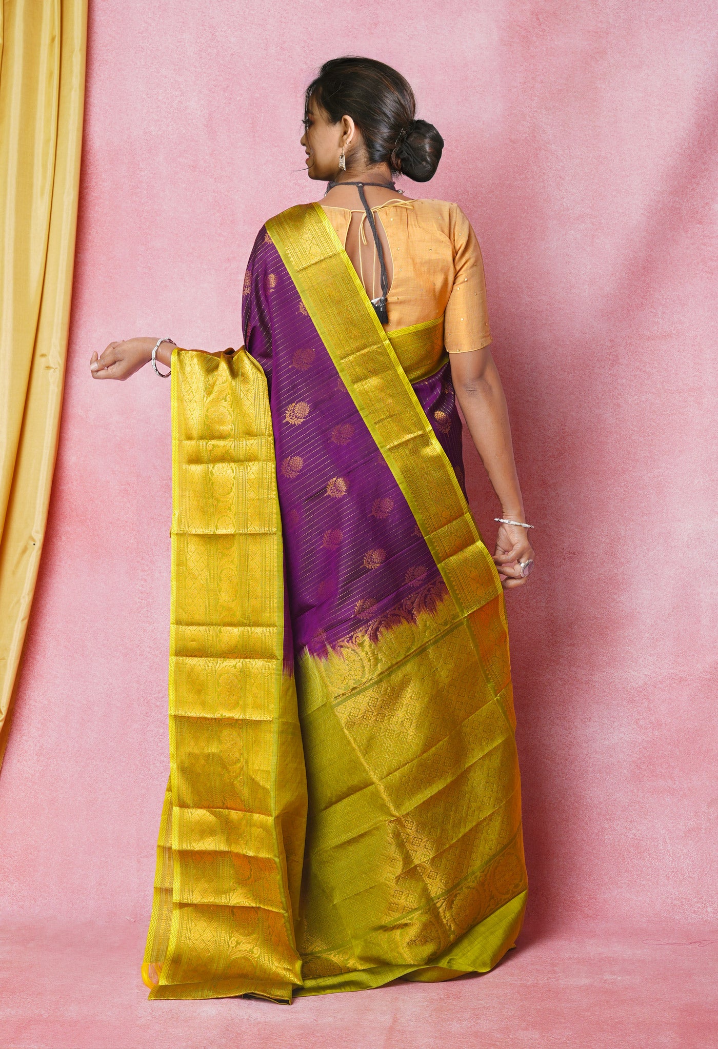 Violet -Green Pure Handloom Kanjivaram Silk Saree-UNM74249