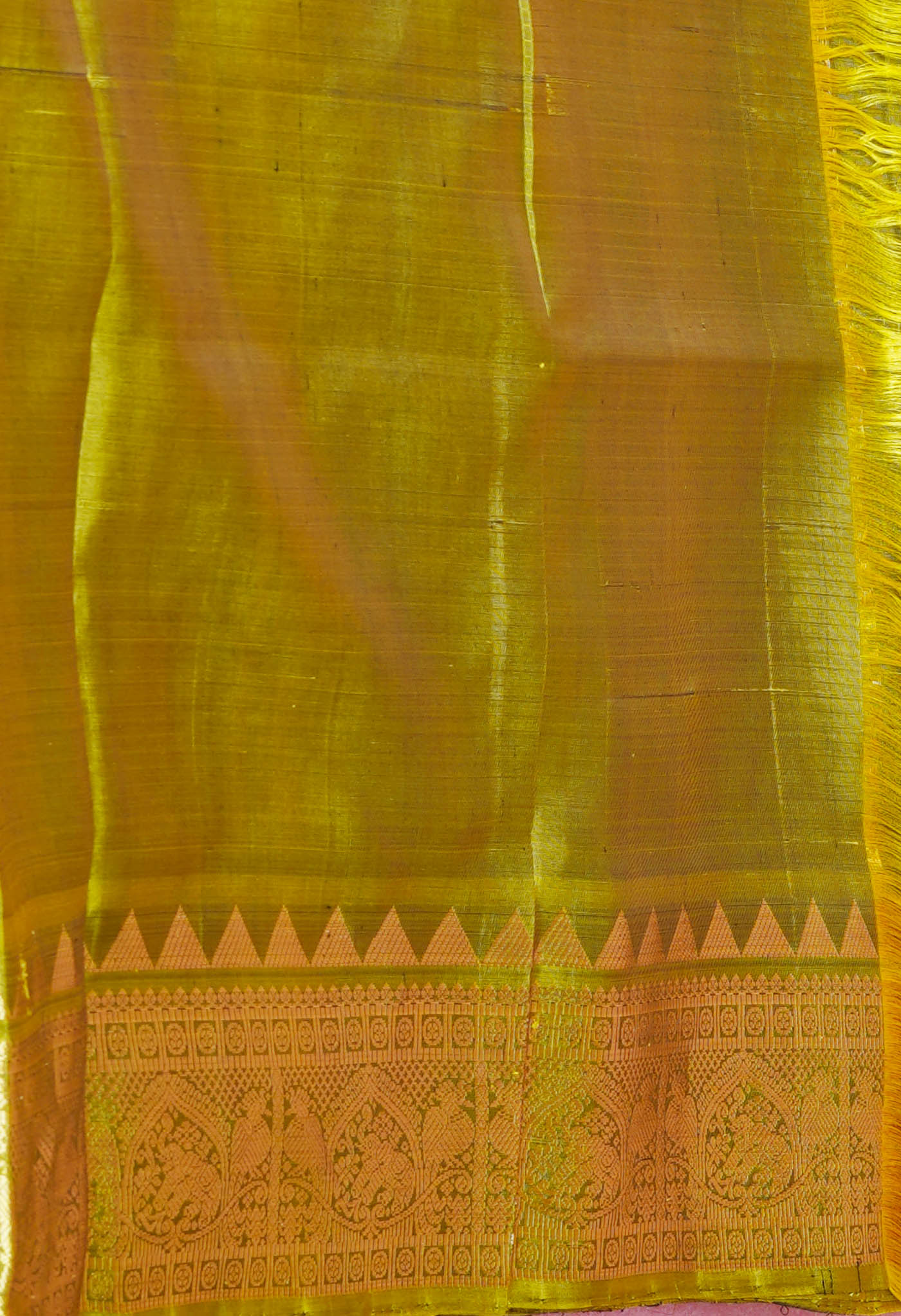 Violet -Green Pure Handloom Kanjivaram With Checks Weaving Silk Saree-UNM74251