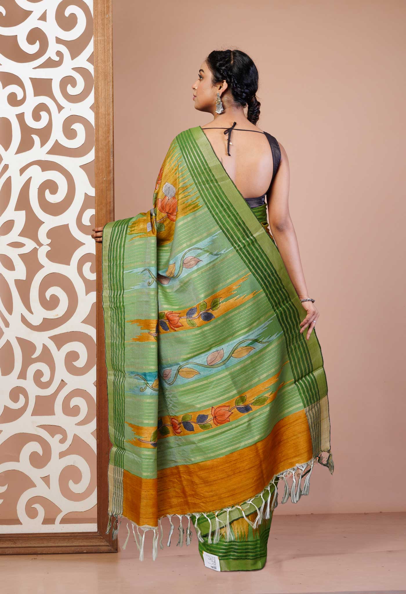 Brown Pure Handloom Brush Painted Vidarbha Tussar Silk Saree-UNM74478