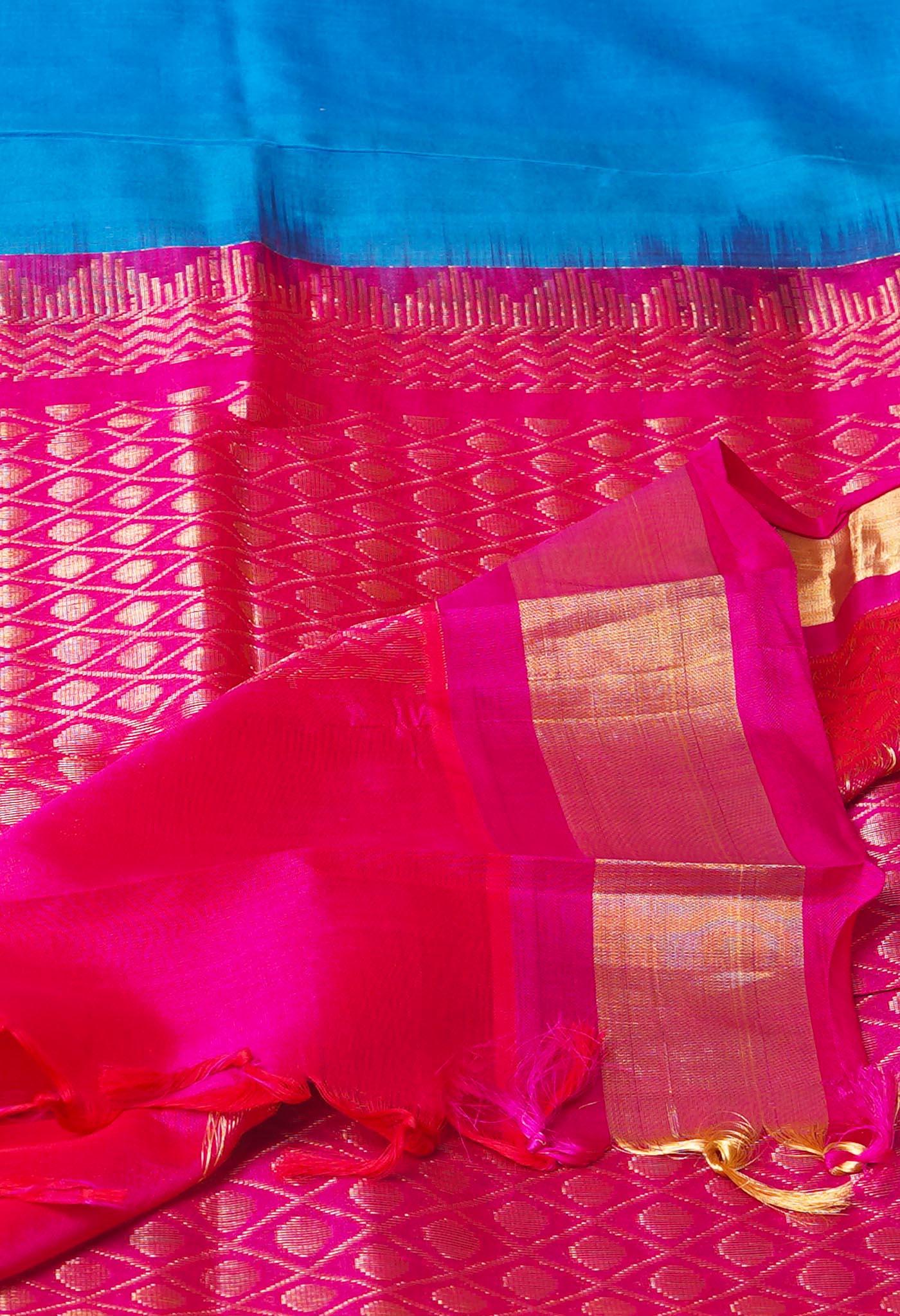 Blue-Pink Pure Handloom Assam Silk Saree-UNM74537