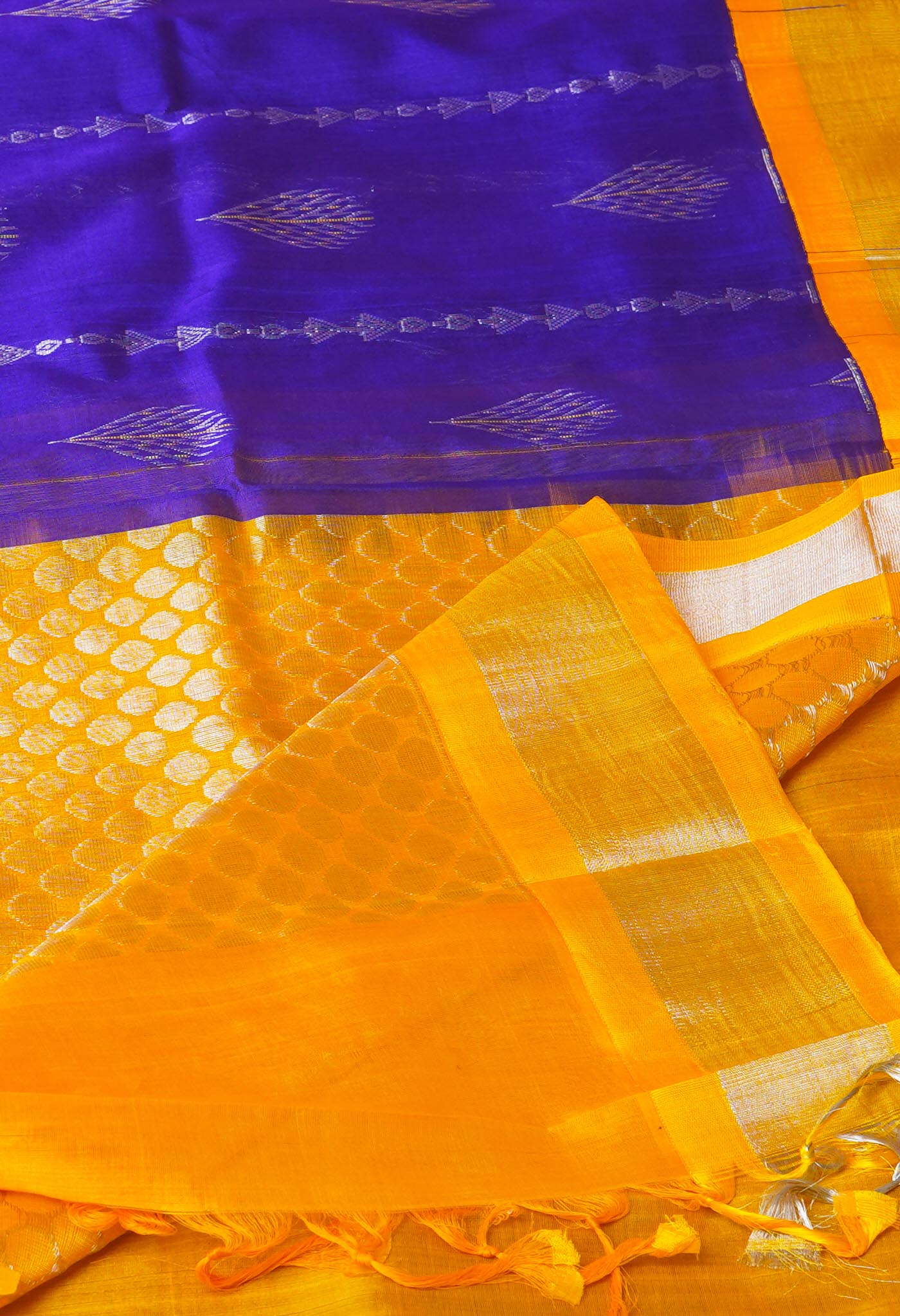 Dark Blue-Yellow Pure Handloom Assam Silk Saree-UNM74542