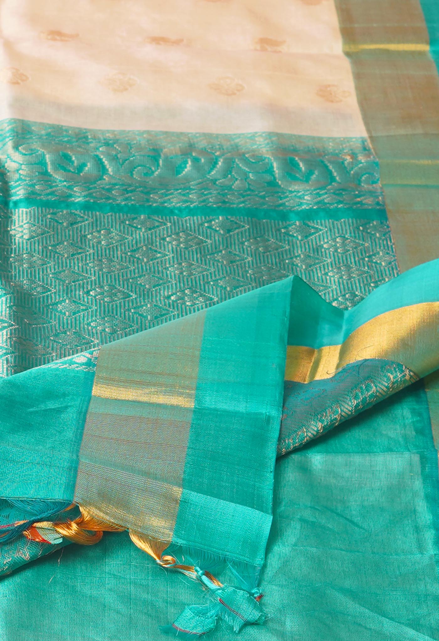 CreamTurquoise Blue Pure Handloom Assam Silk Saree-UNM74543