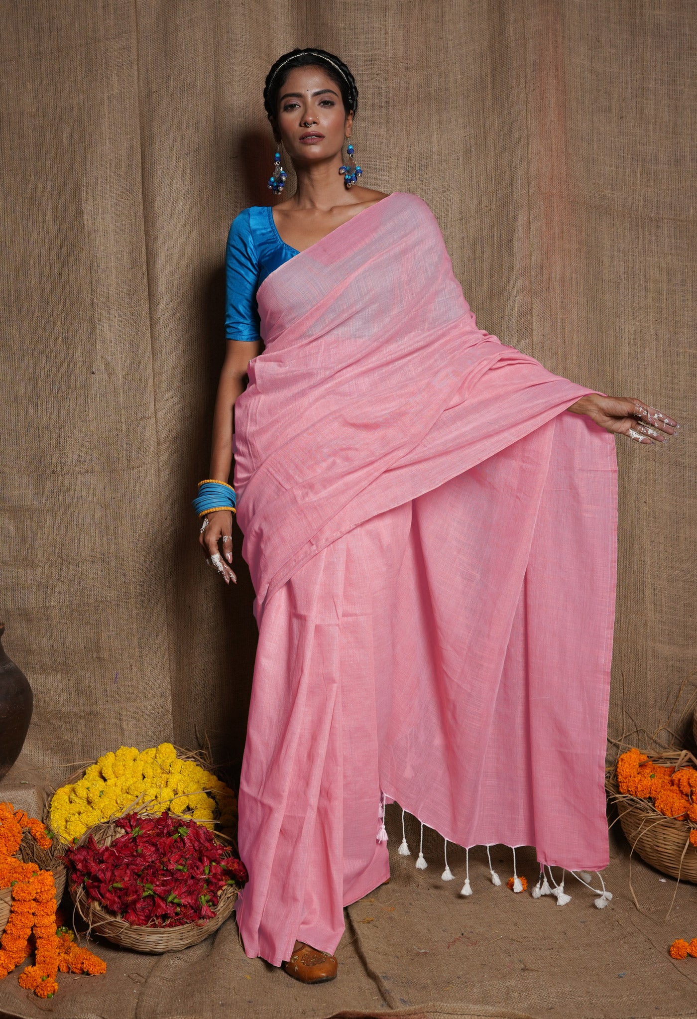 Linen Plain Party Wear Saree, Length: 6.3 m at Rs 1650/piece in Faridabad |  ID: 19466997130