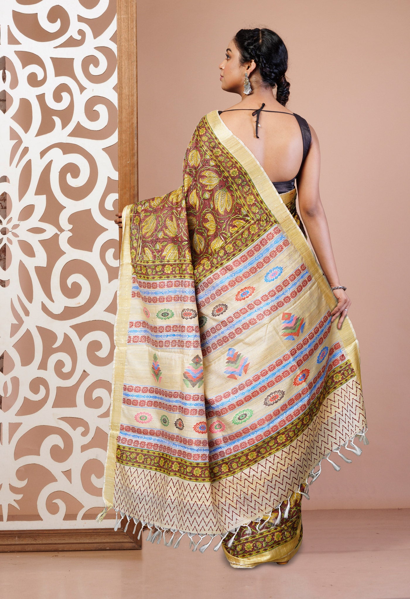 Brown Pure Handloom Hand Block Printed Vidarbha Tussar Silk Saree-UNM75430