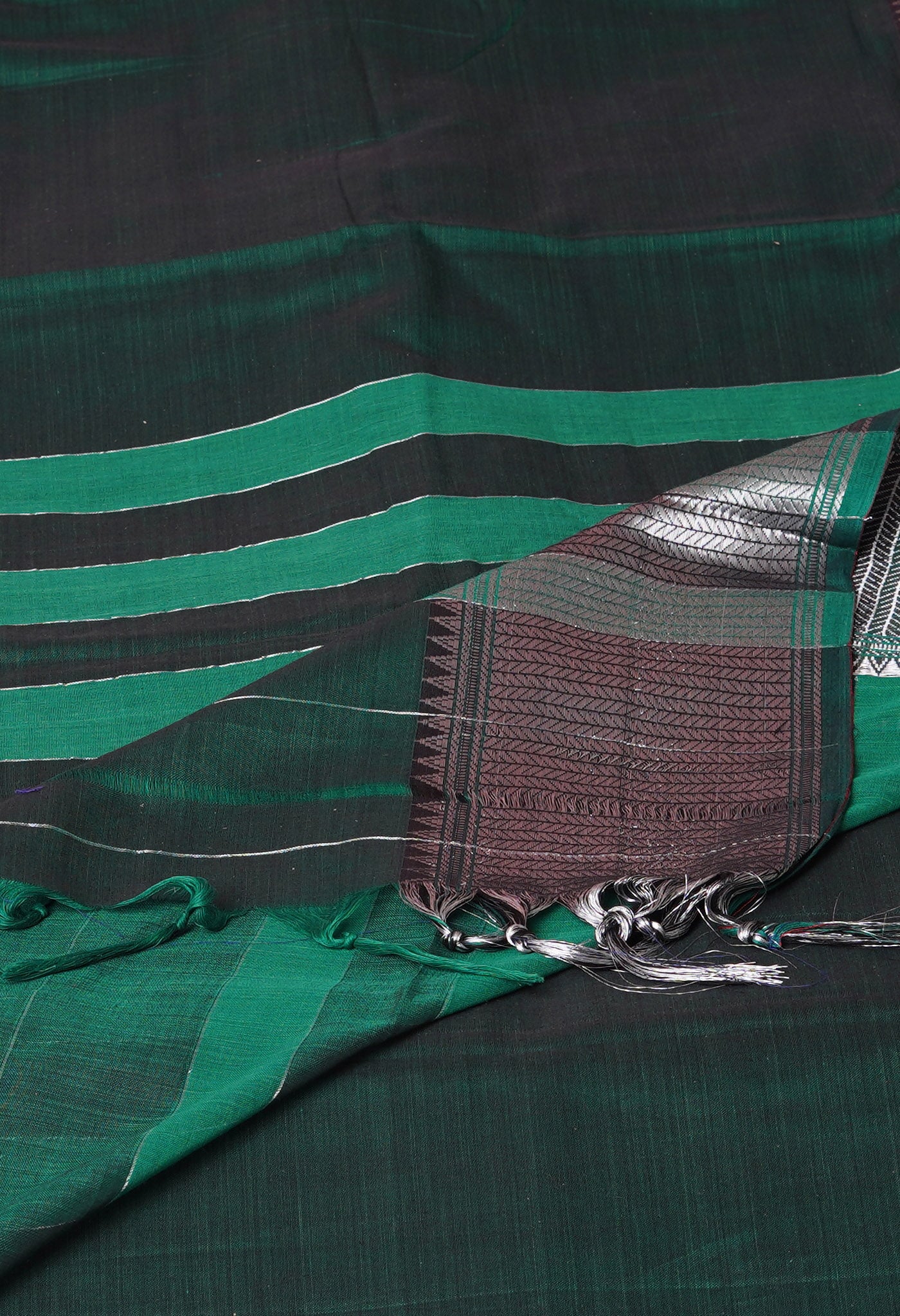 Dark Green Pure Handloom Narayani Cotton Saree