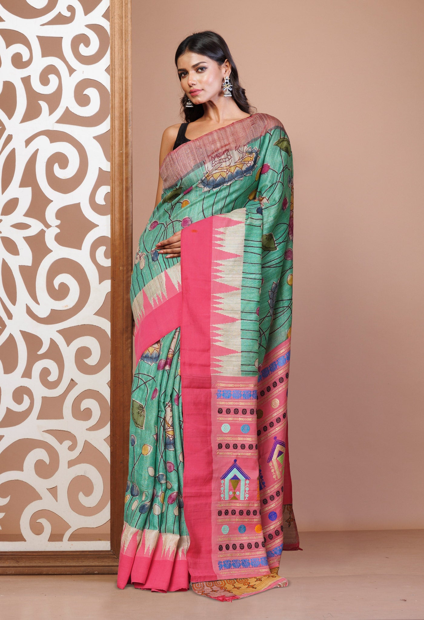 Light Green Handpainted Kalamkari On Pure Handloom Tussar Silk Saree-UNM76122