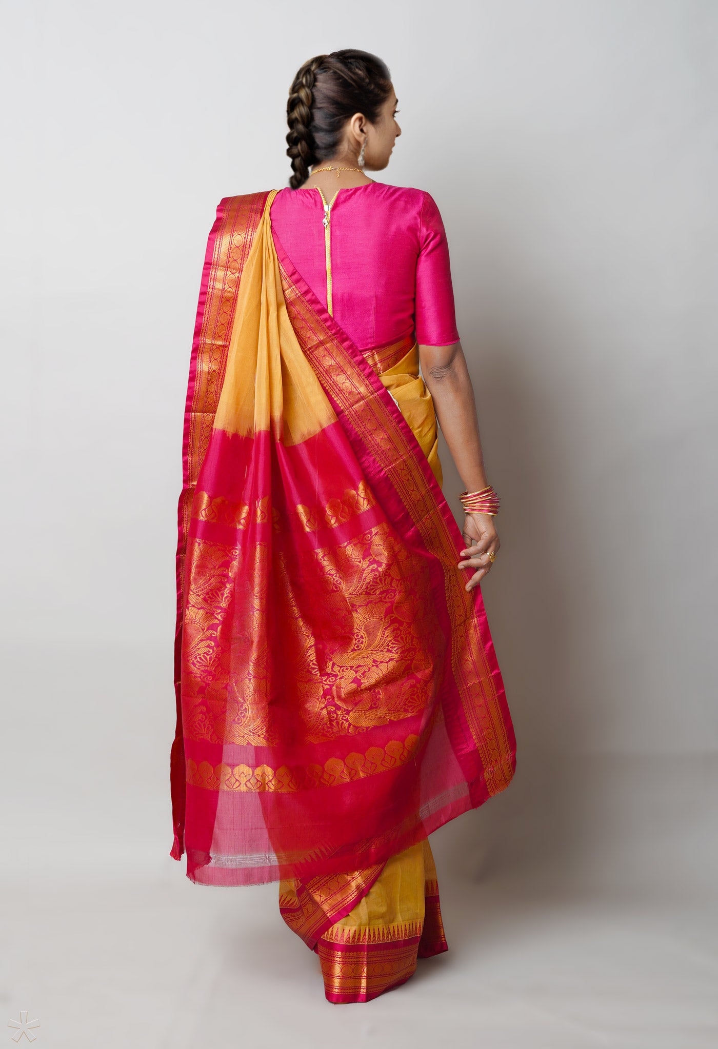 Silk Cotton Gadwal Sarees - Manufacturer Exporter Supplier from Kolkata  India