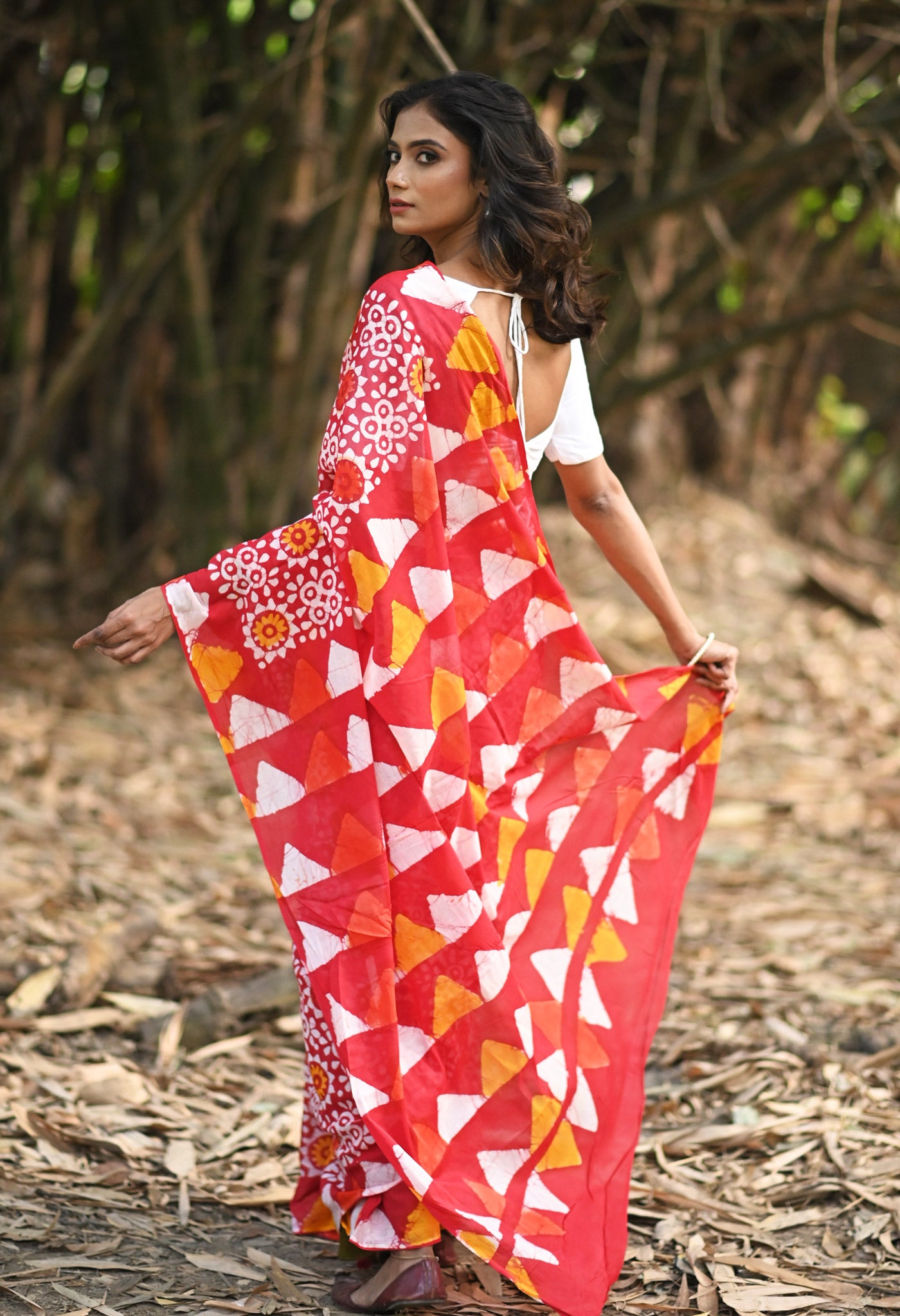 Red Pure Wax Batik Printed Superfine Mulmul Cotton Saree-UNM76649